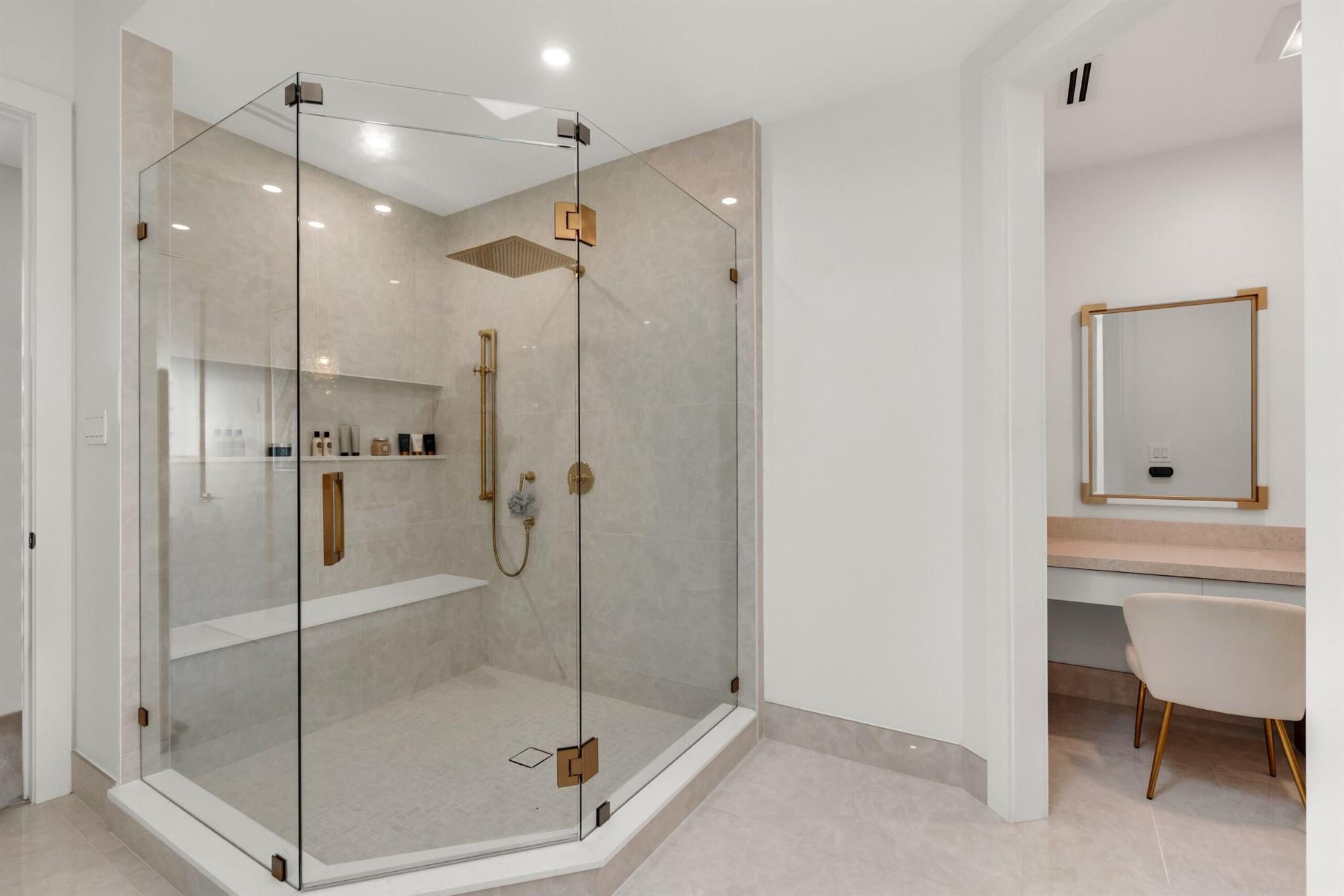 500 SE Mizner Boulevard A902