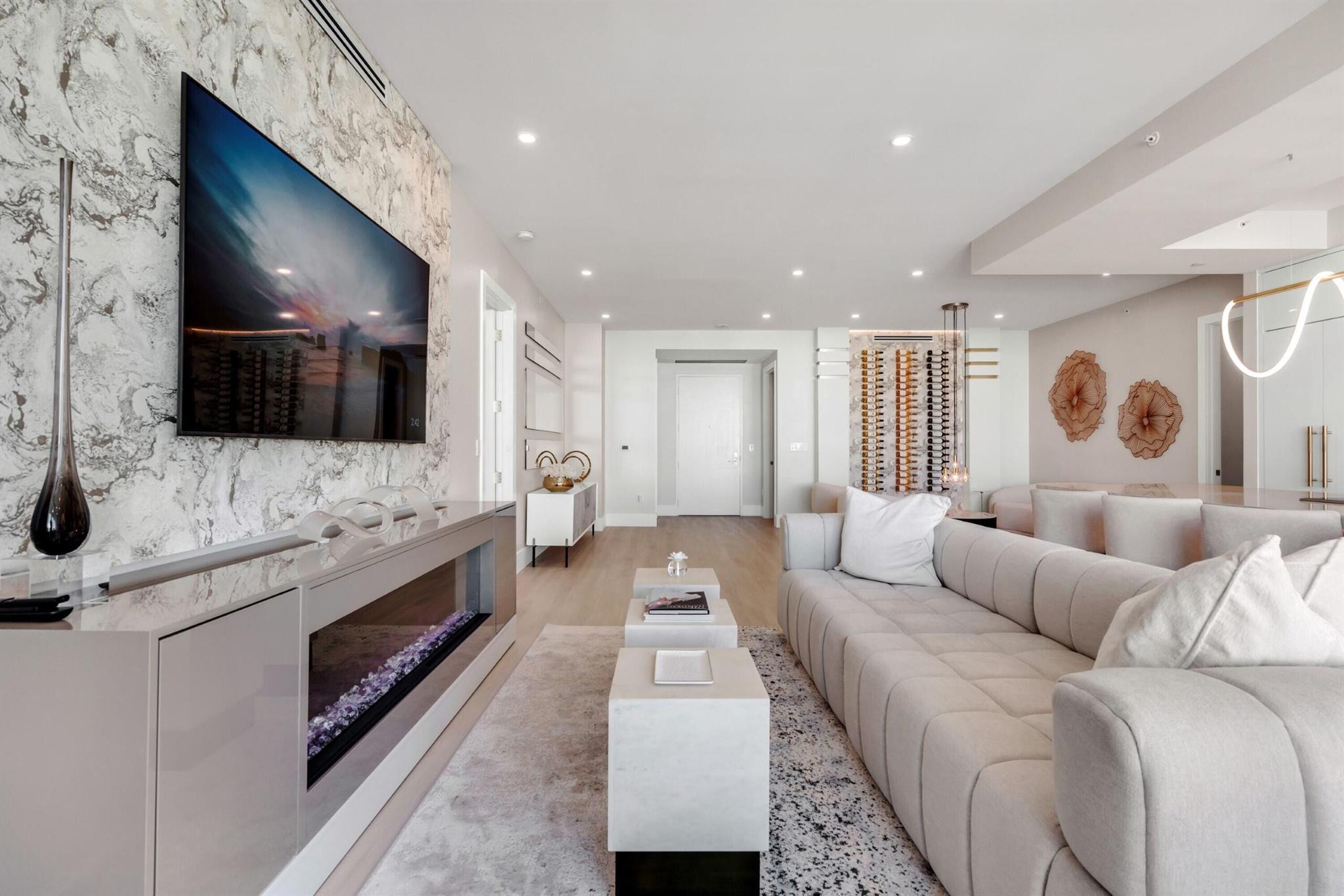 500 SE Mizner Boulevard A902