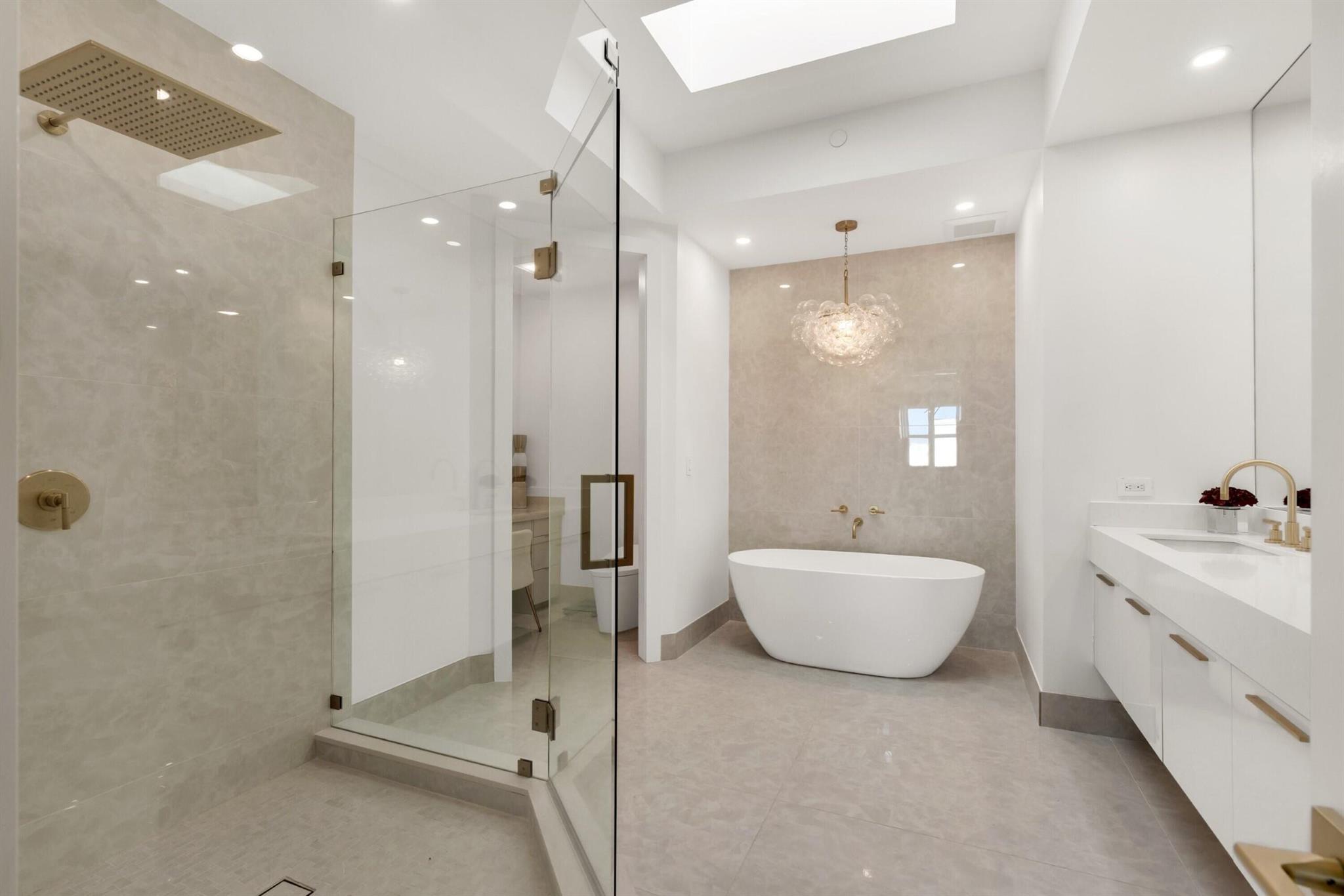 500 SE Mizner Boulevard A902