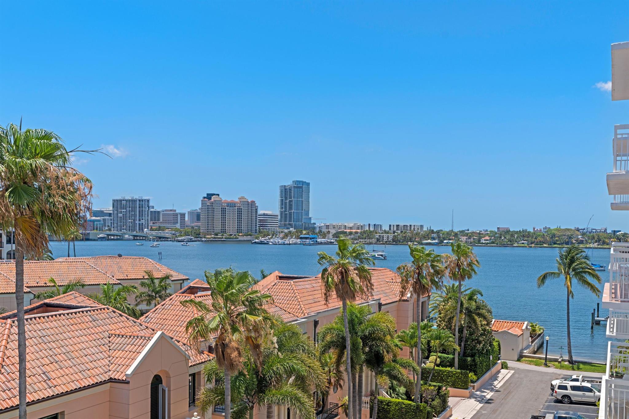 250 Bradley 601 Place 601