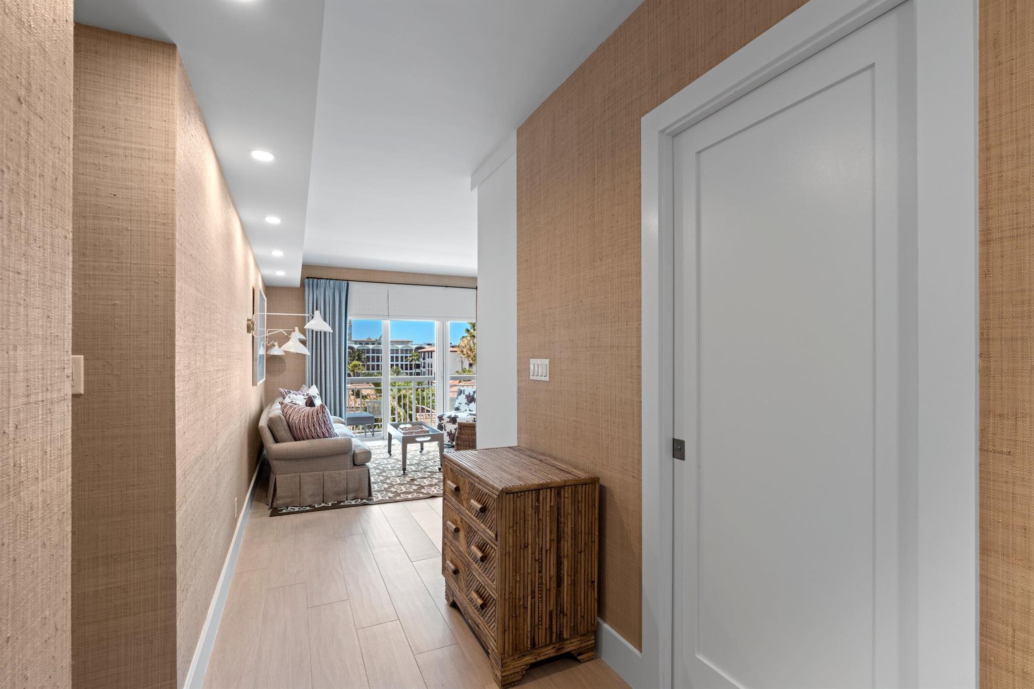 250 Bradley 601 Place 601