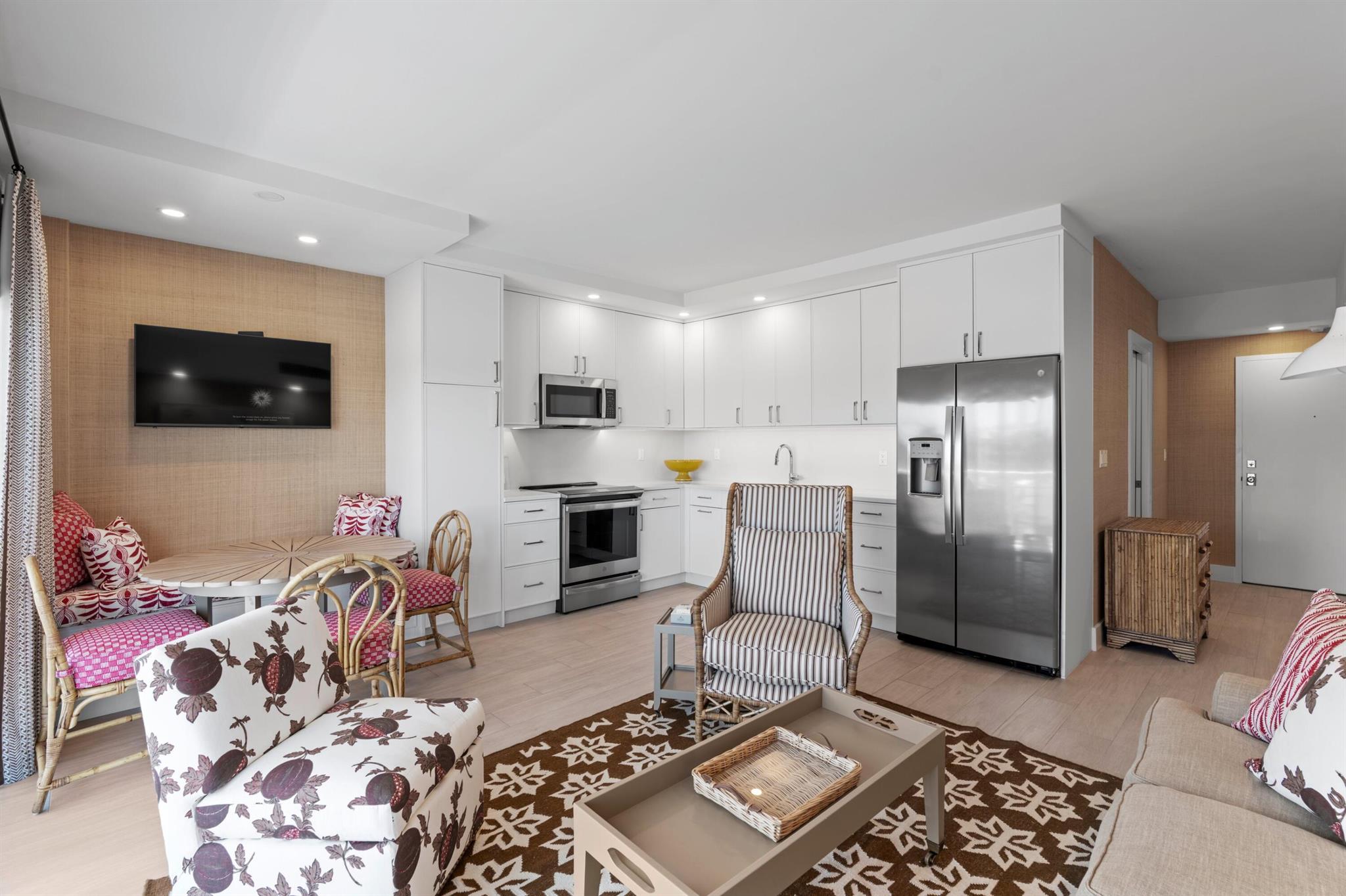 250 Bradley 601 Place 601