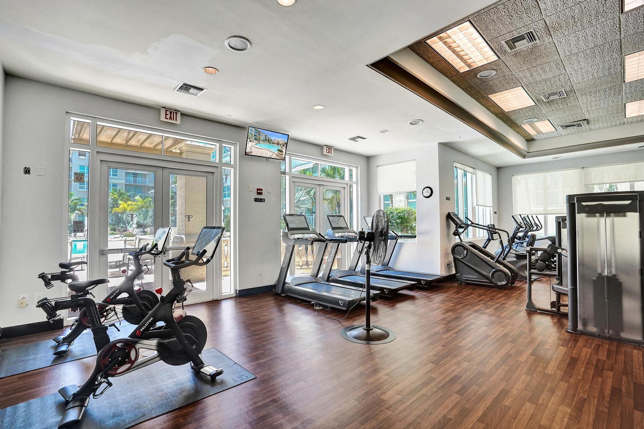 99 SE Mizner Boulevard 213