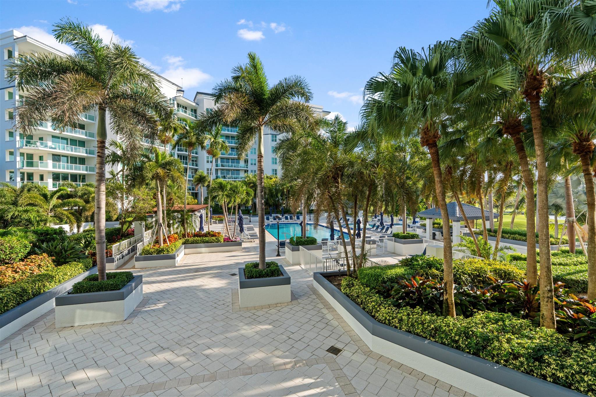 550 SE Mizner Boulevard B202