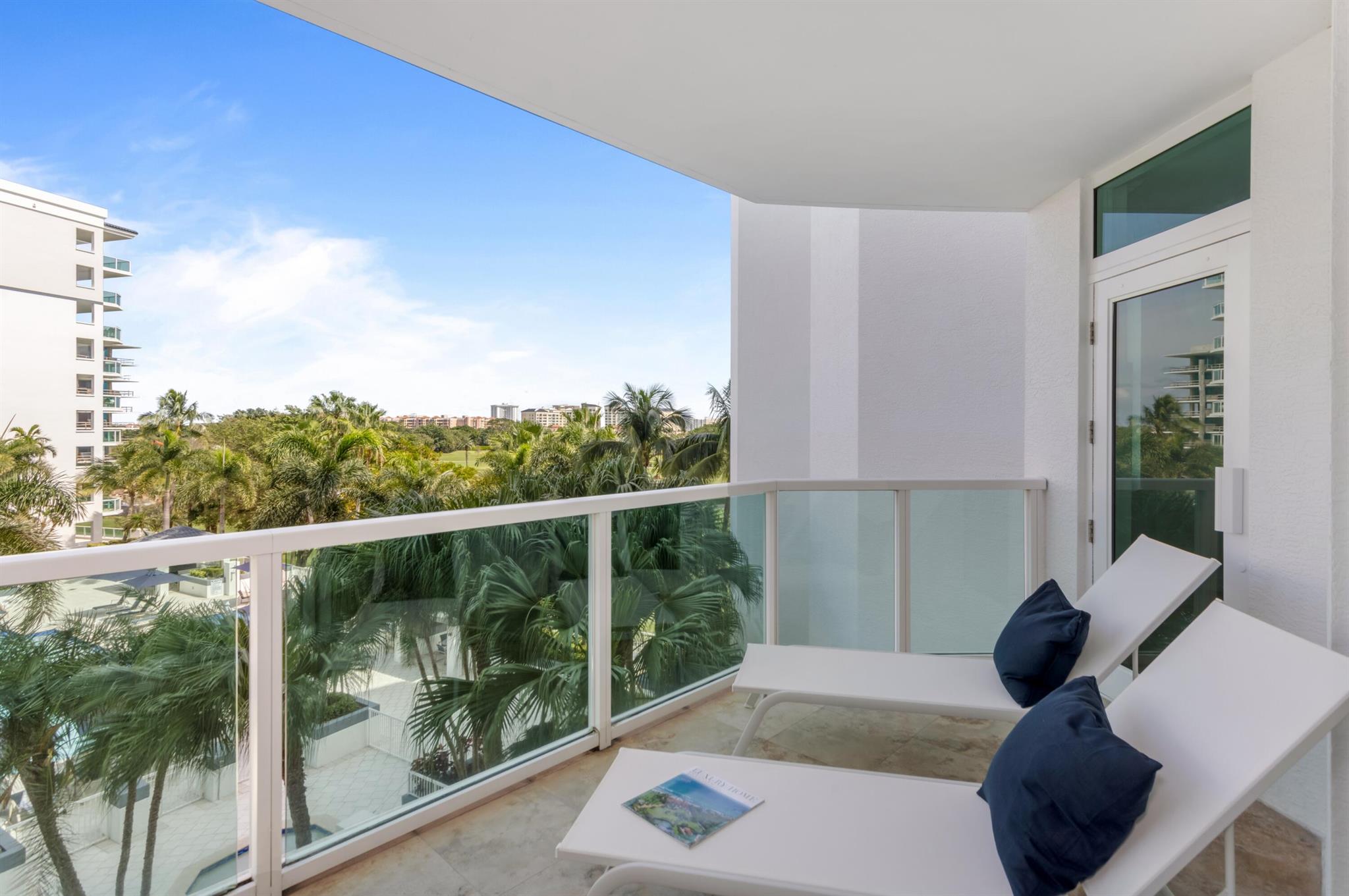 550 SE Mizner Boulevard B402