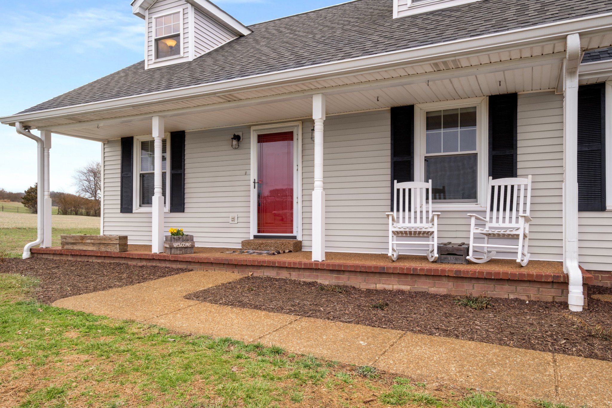 2808 Puckett Ln