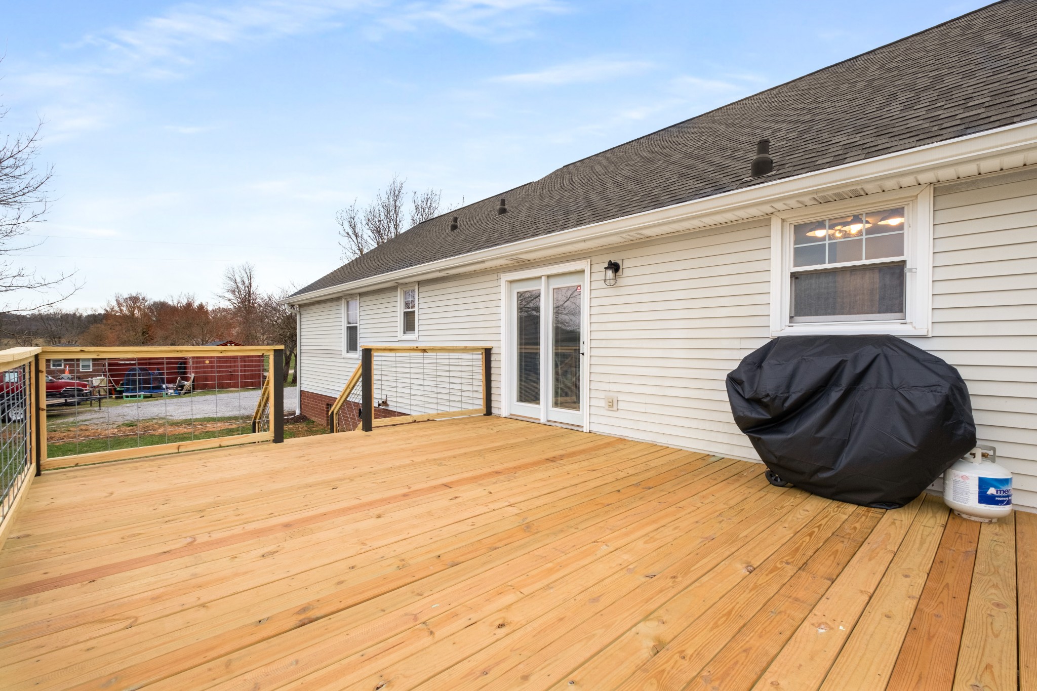 2808 Puckett Ln