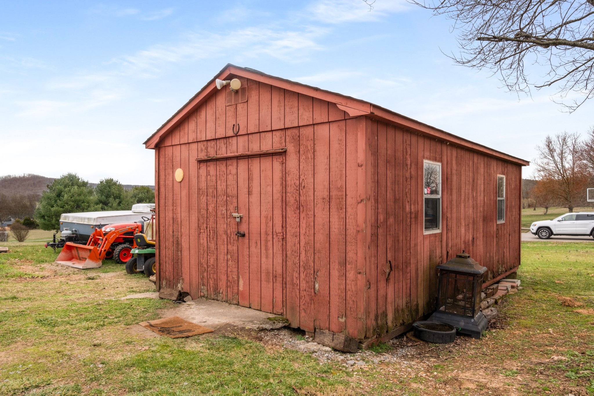 2808 Puckett Ln