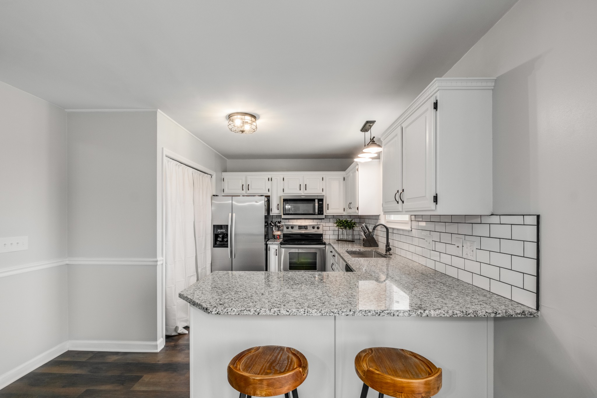 2808 Puckett Ln