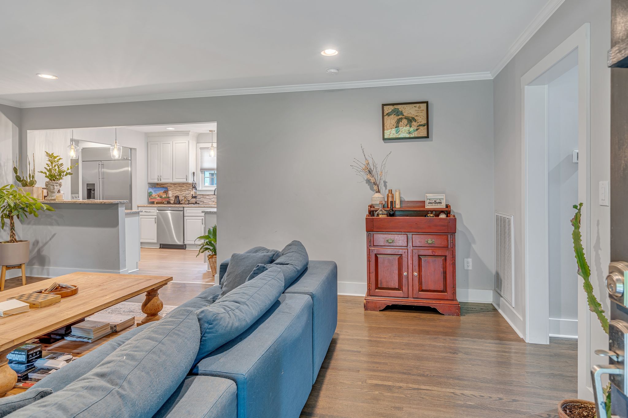 204 Walnut Hill Dr