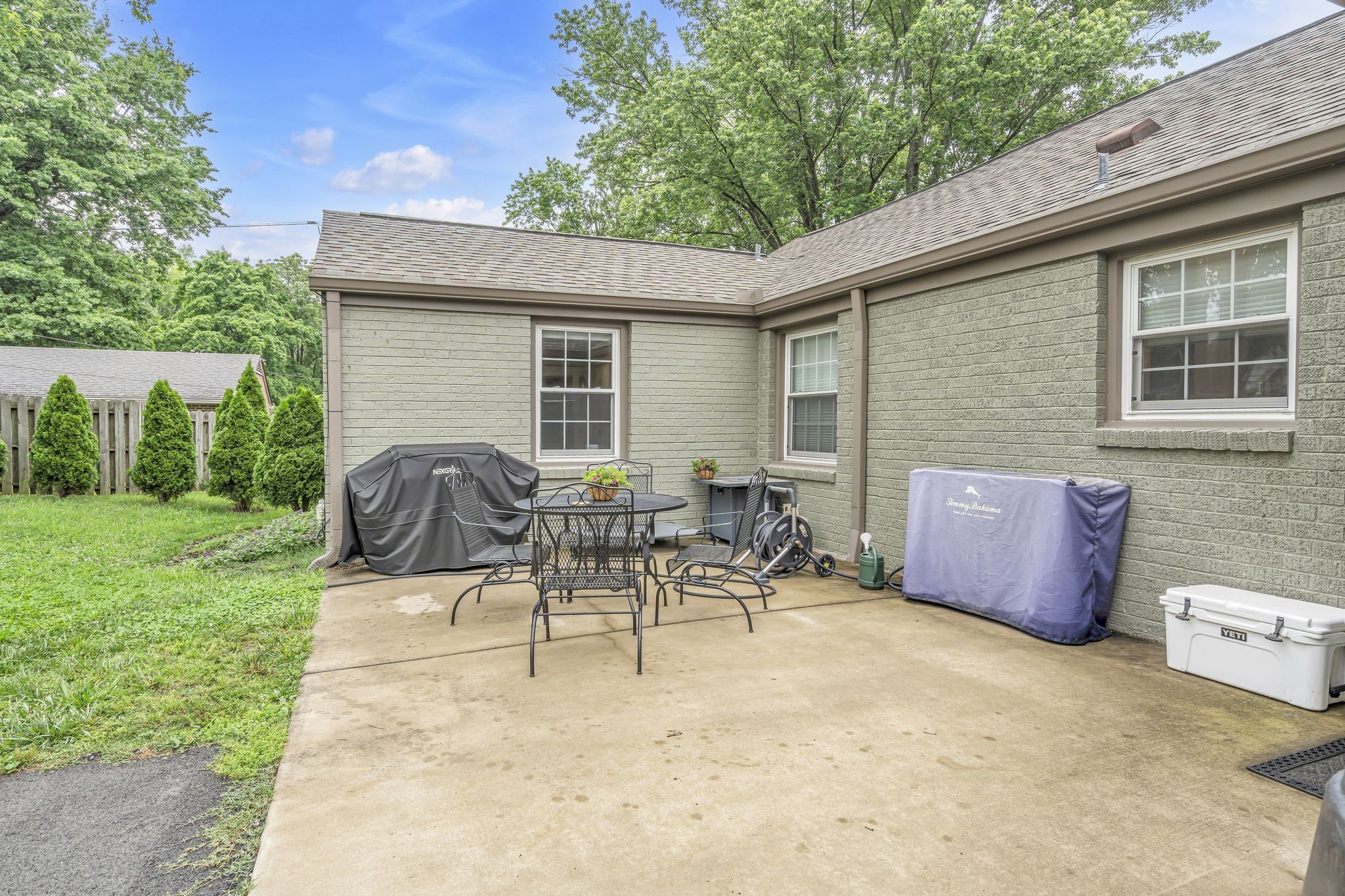 204 Walnut Hill Dr