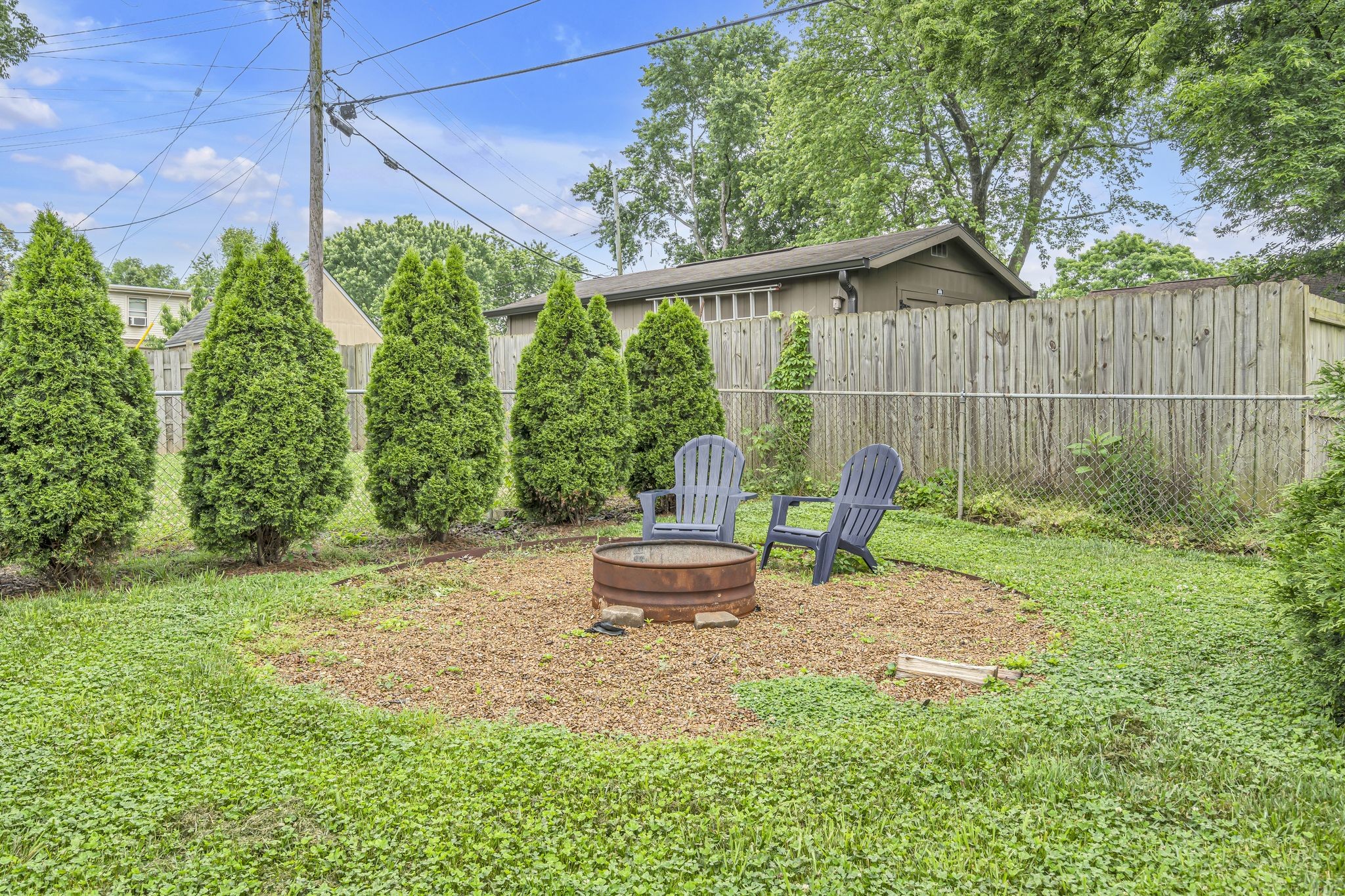 204 Walnut Hill Dr