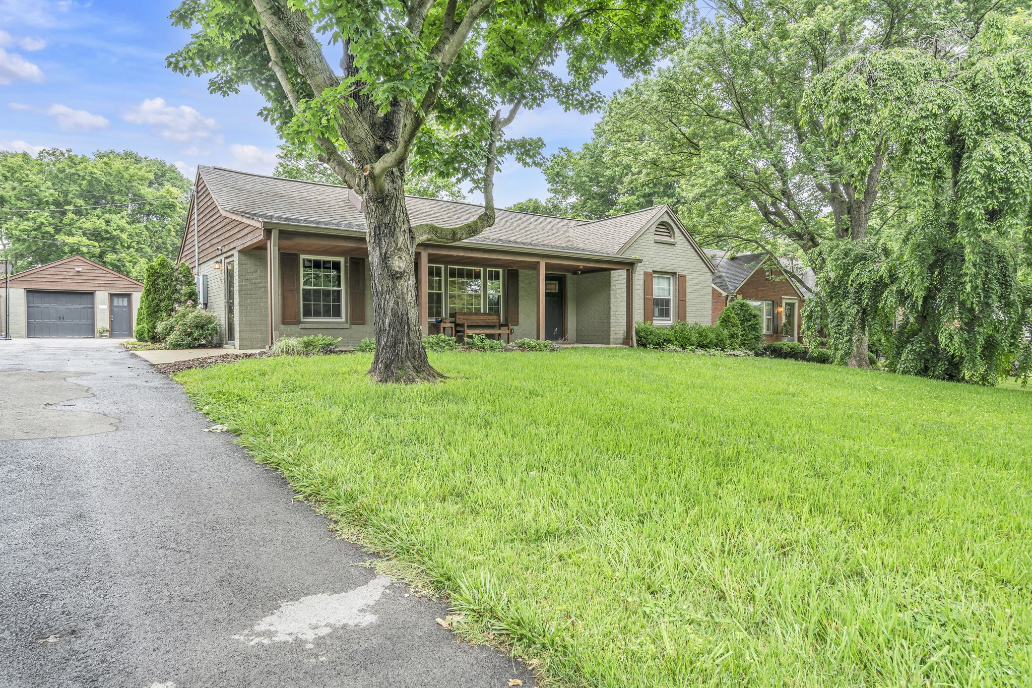 204 Walnut Hill Dr