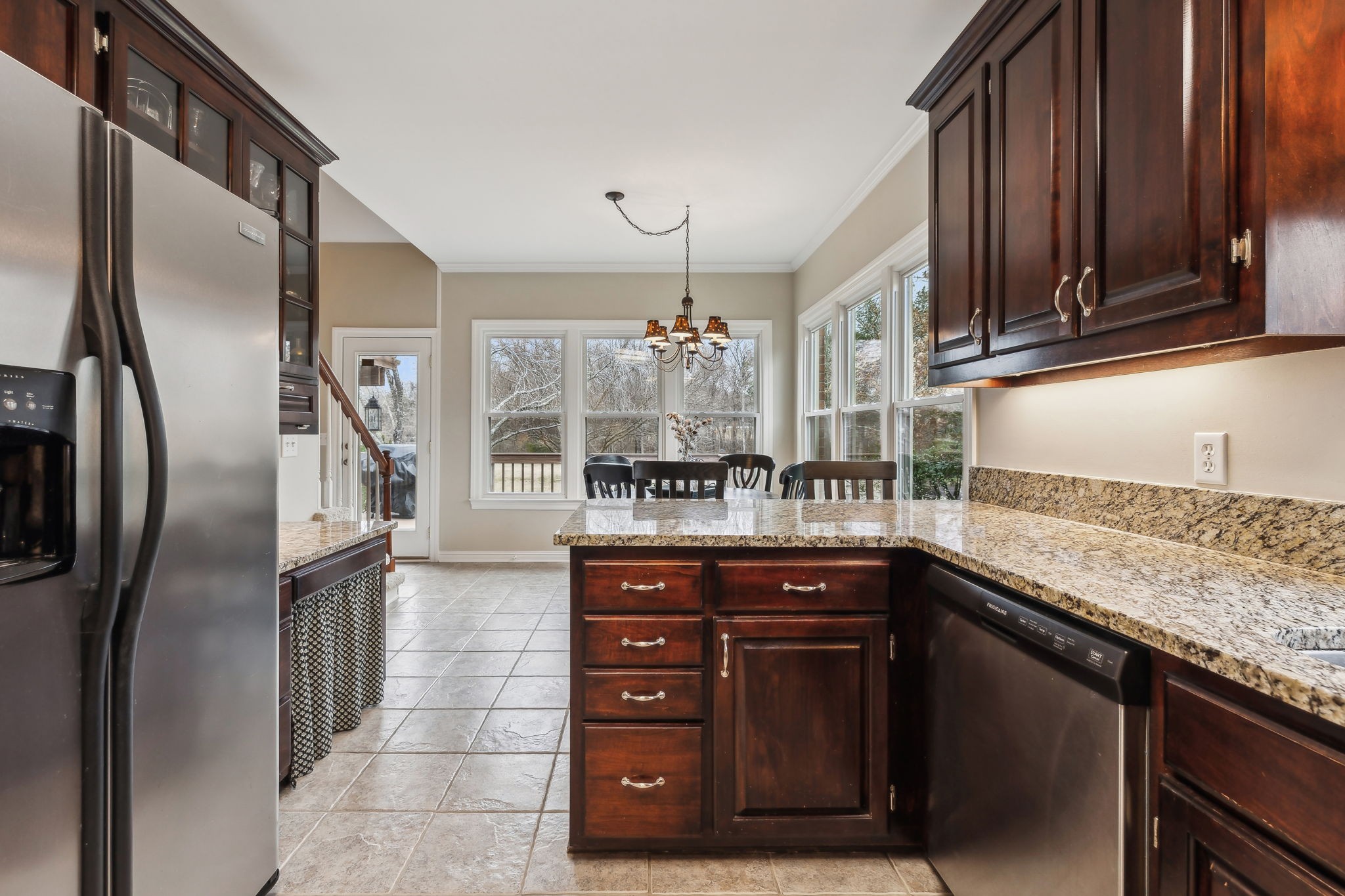 2092 Brookstone Dr