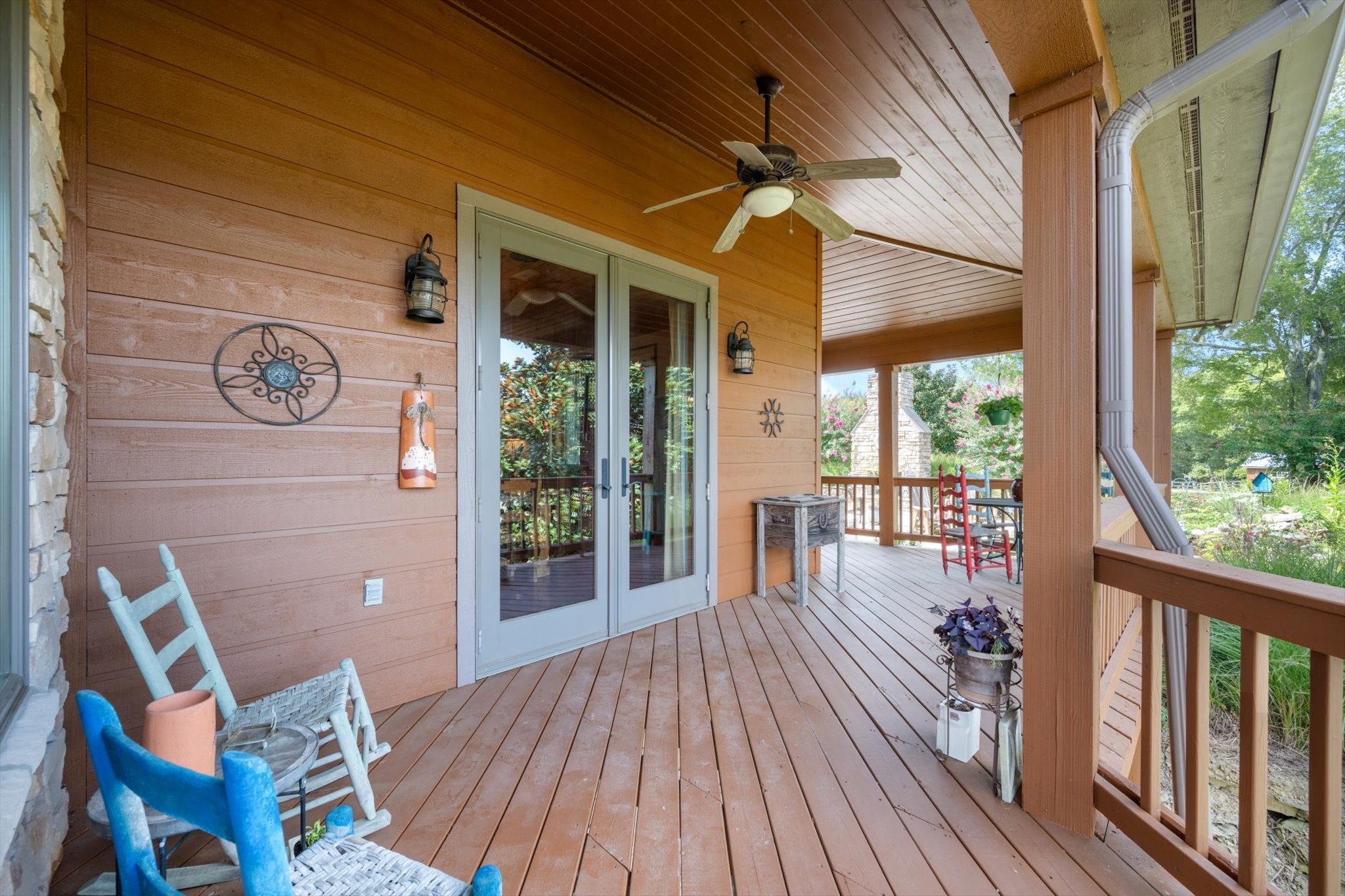 6346 Railroad Rd