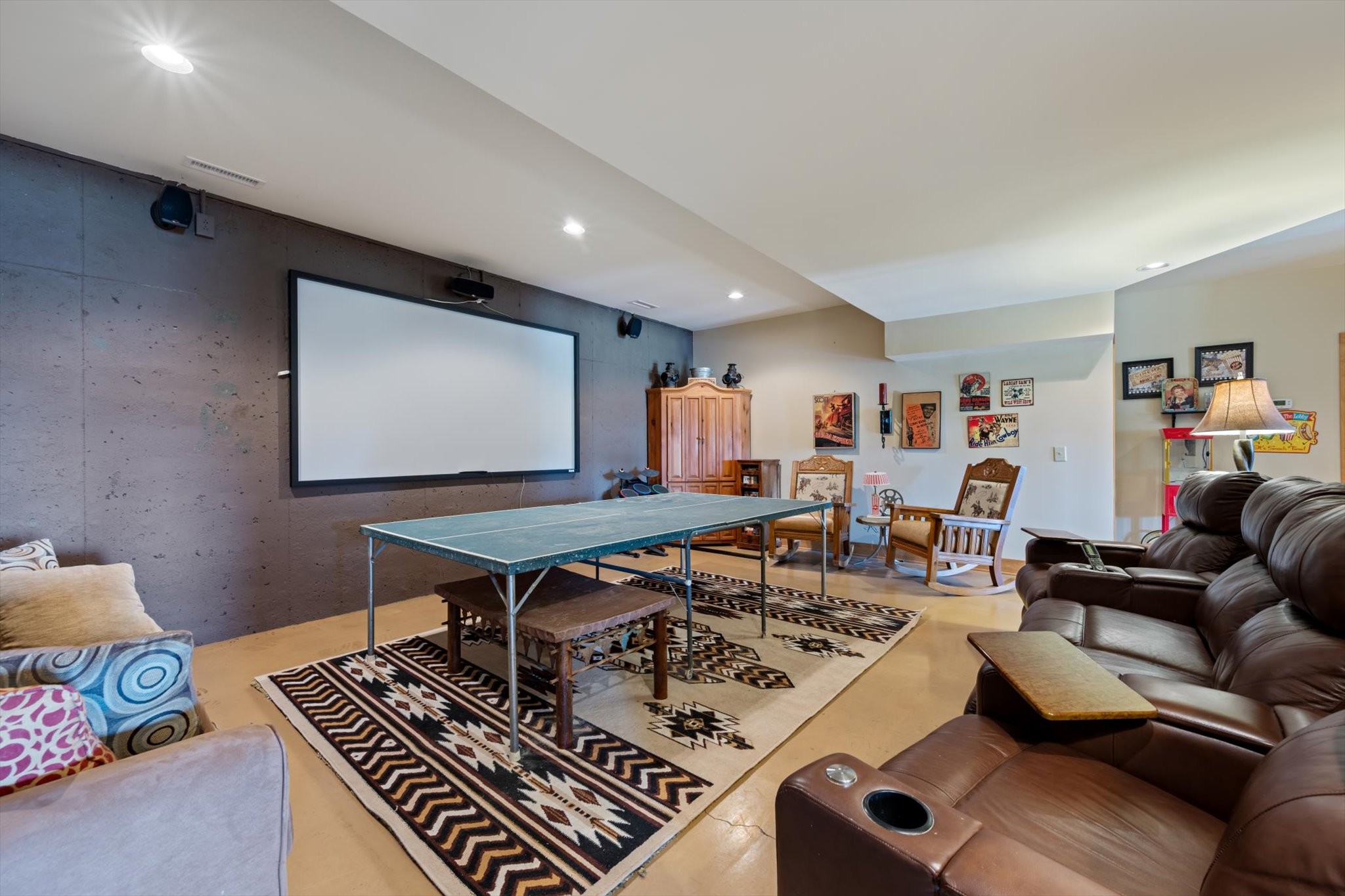 6346 Railroad Rd