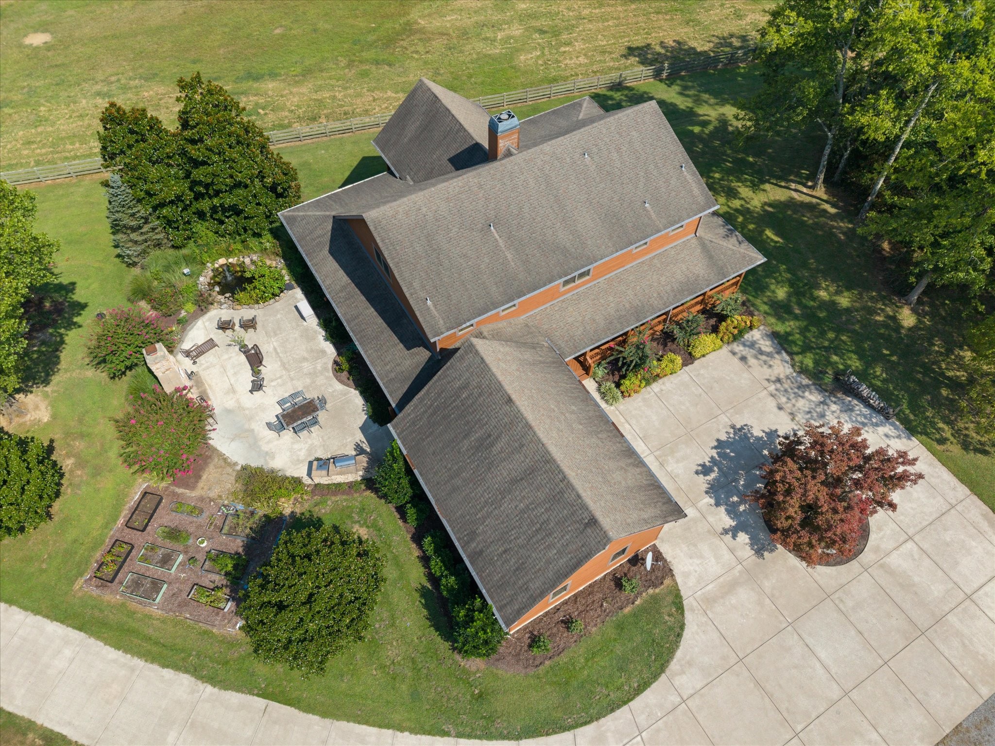 6346 Railroad Rd