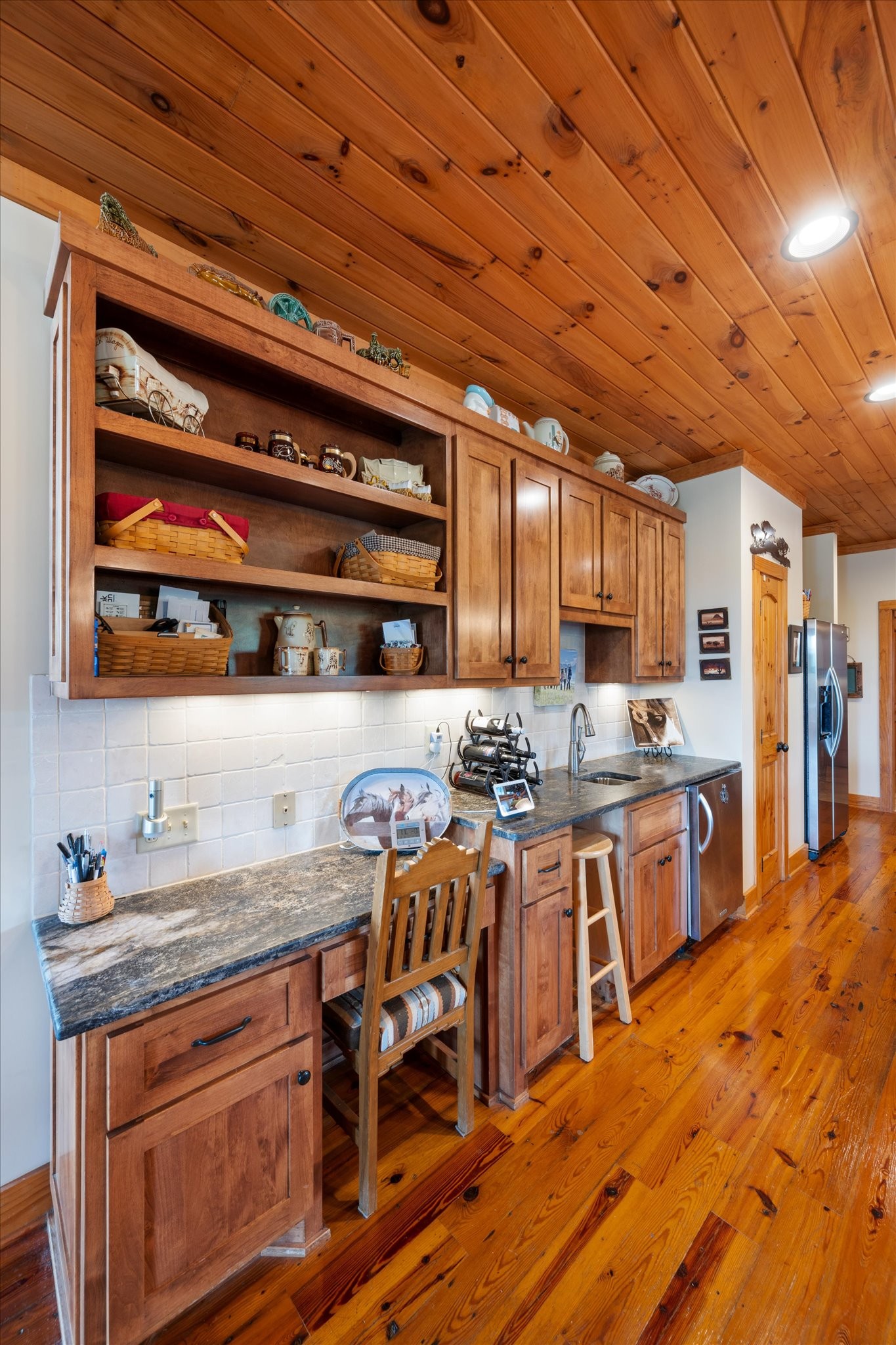 6346 Railroad Rd