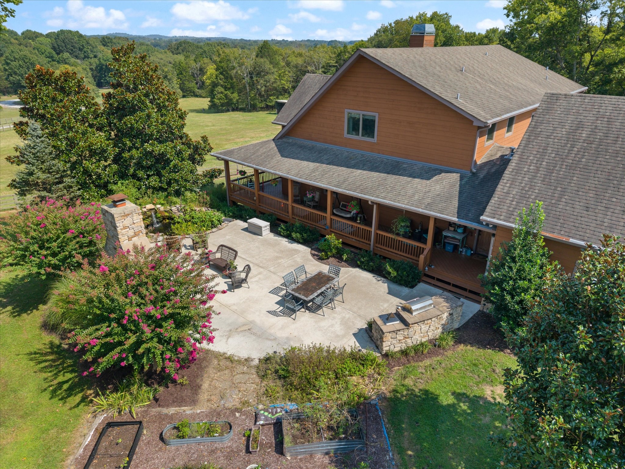 6346 Railroad Rd