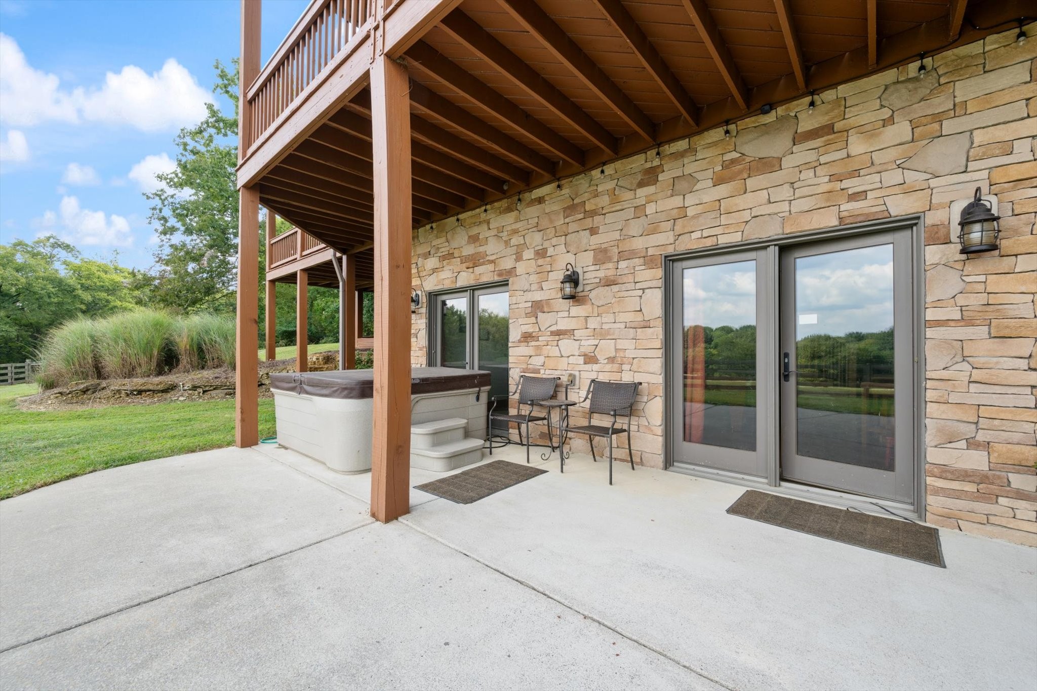 6346 Railroad Rd