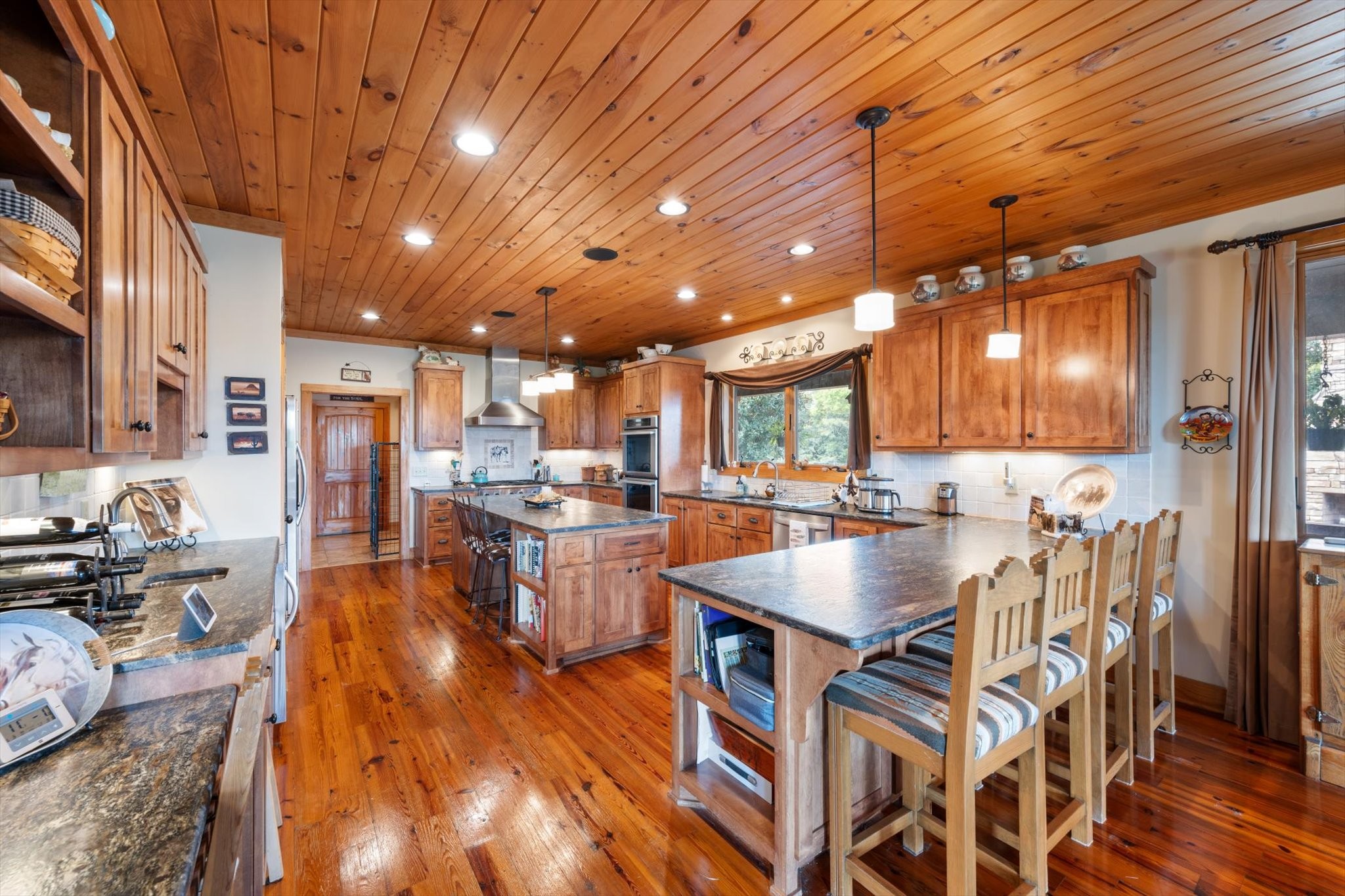 6346 Railroad Rd