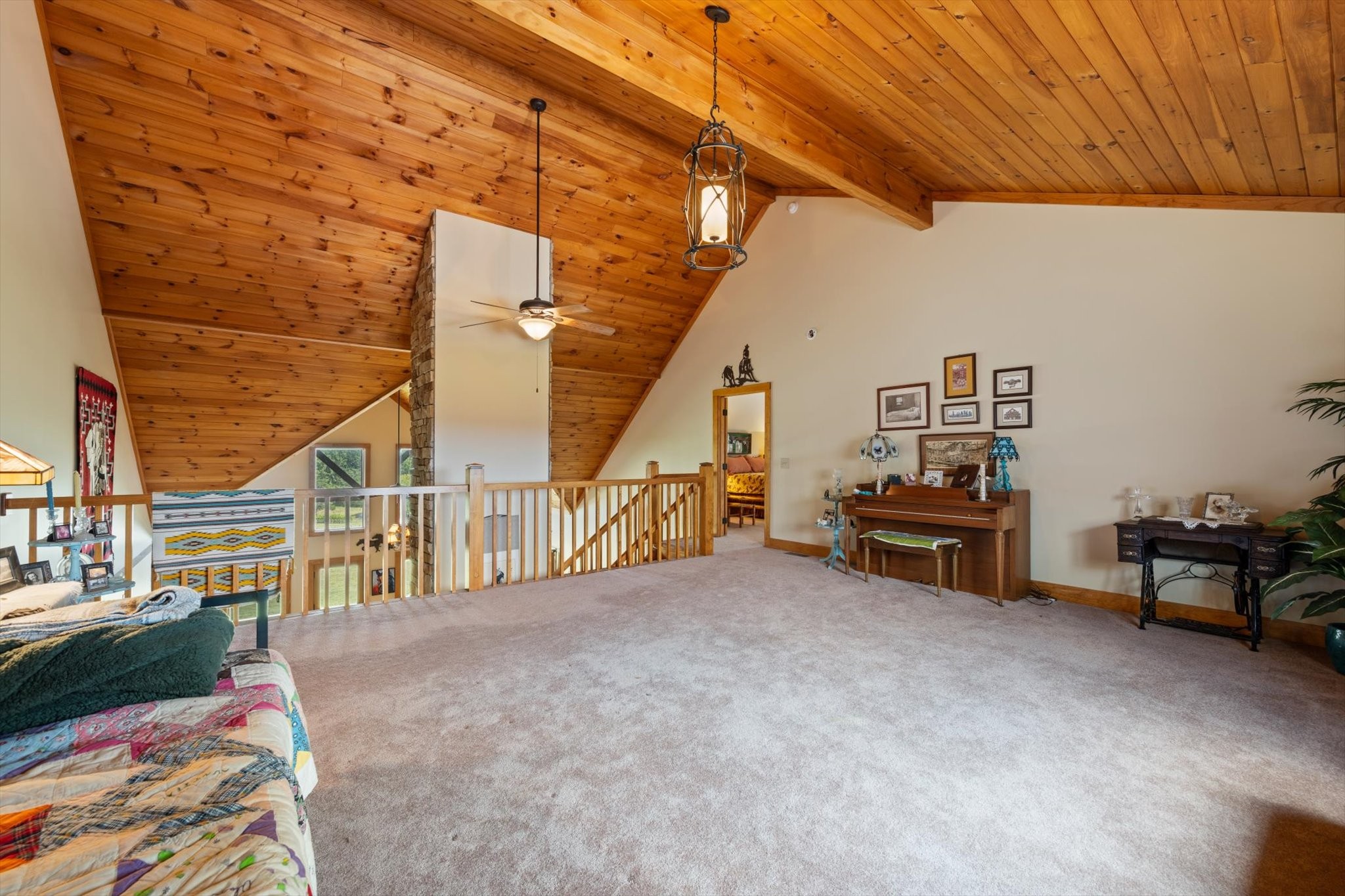 6346 Railroad Rd