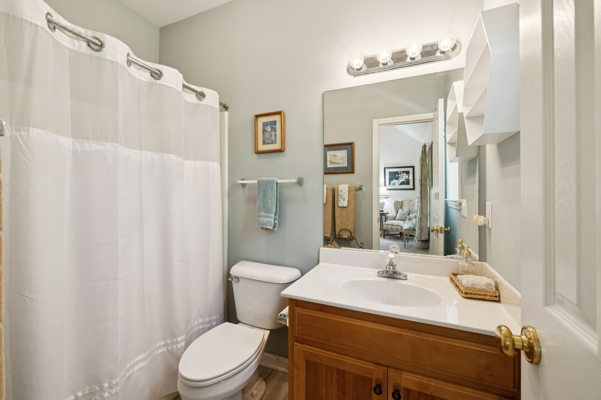 305 Newport Meadows Cir