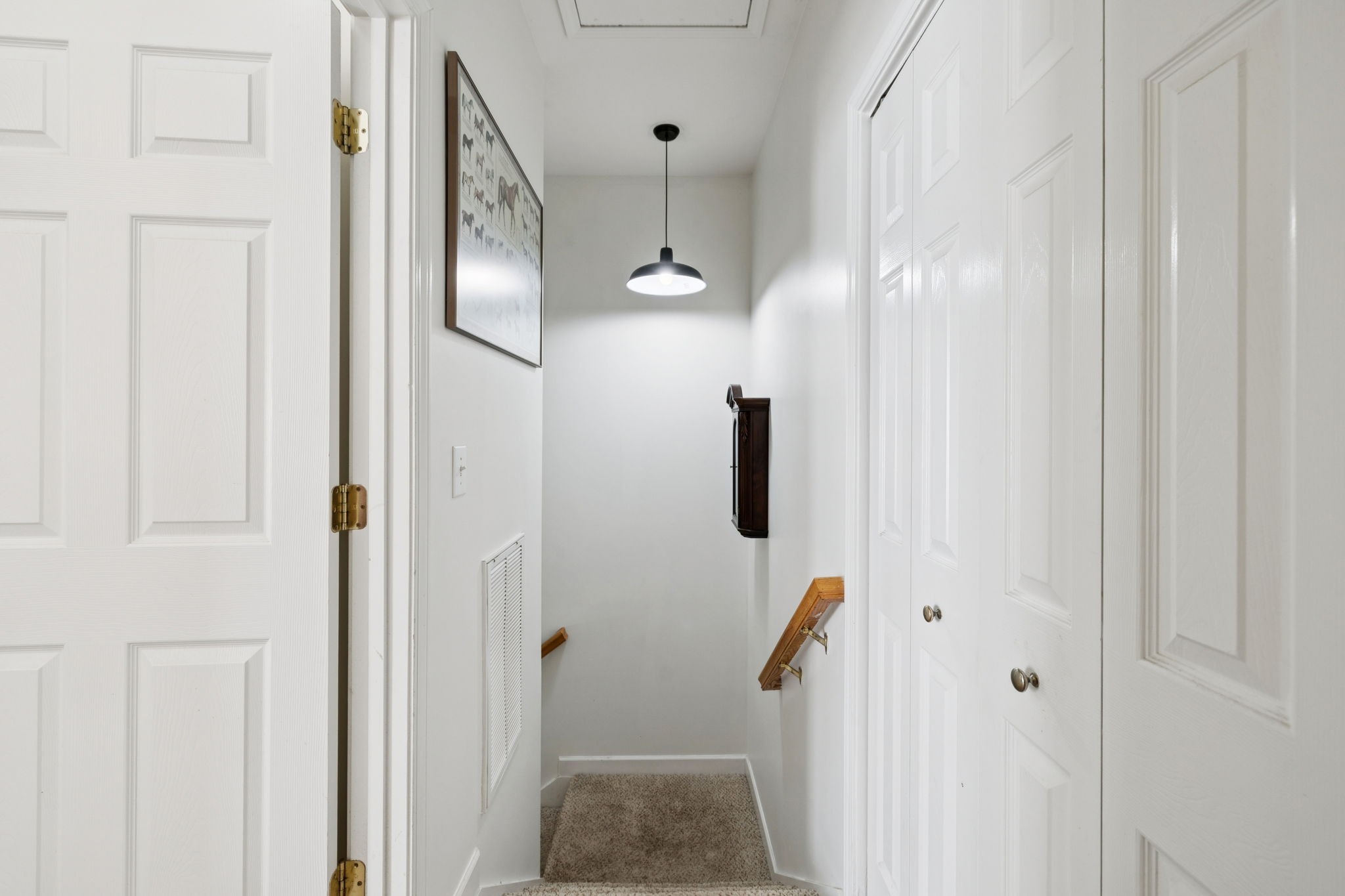 305 Newport Meadows Cir