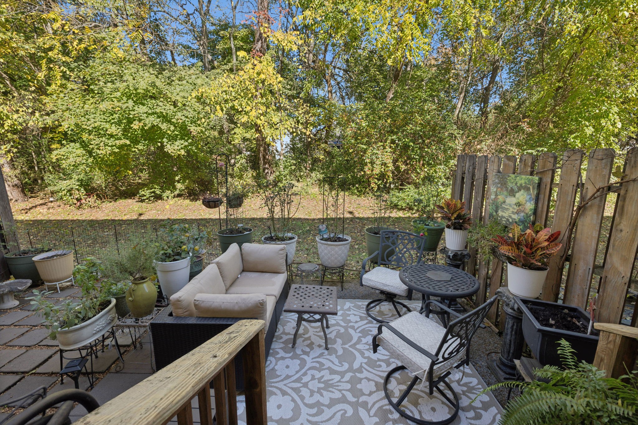 305 Newport Meadows Cir
