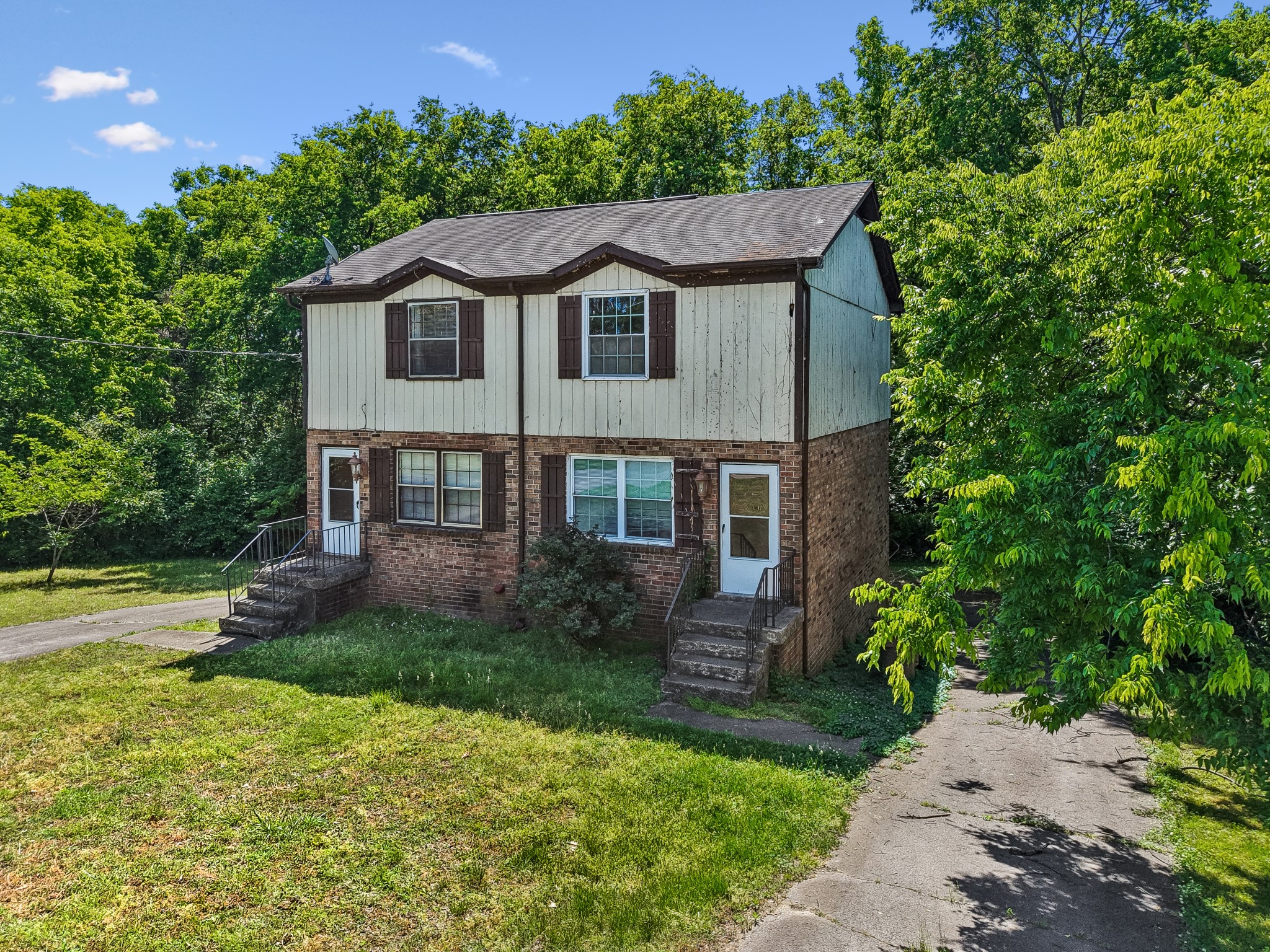 608 Hapwood Dr