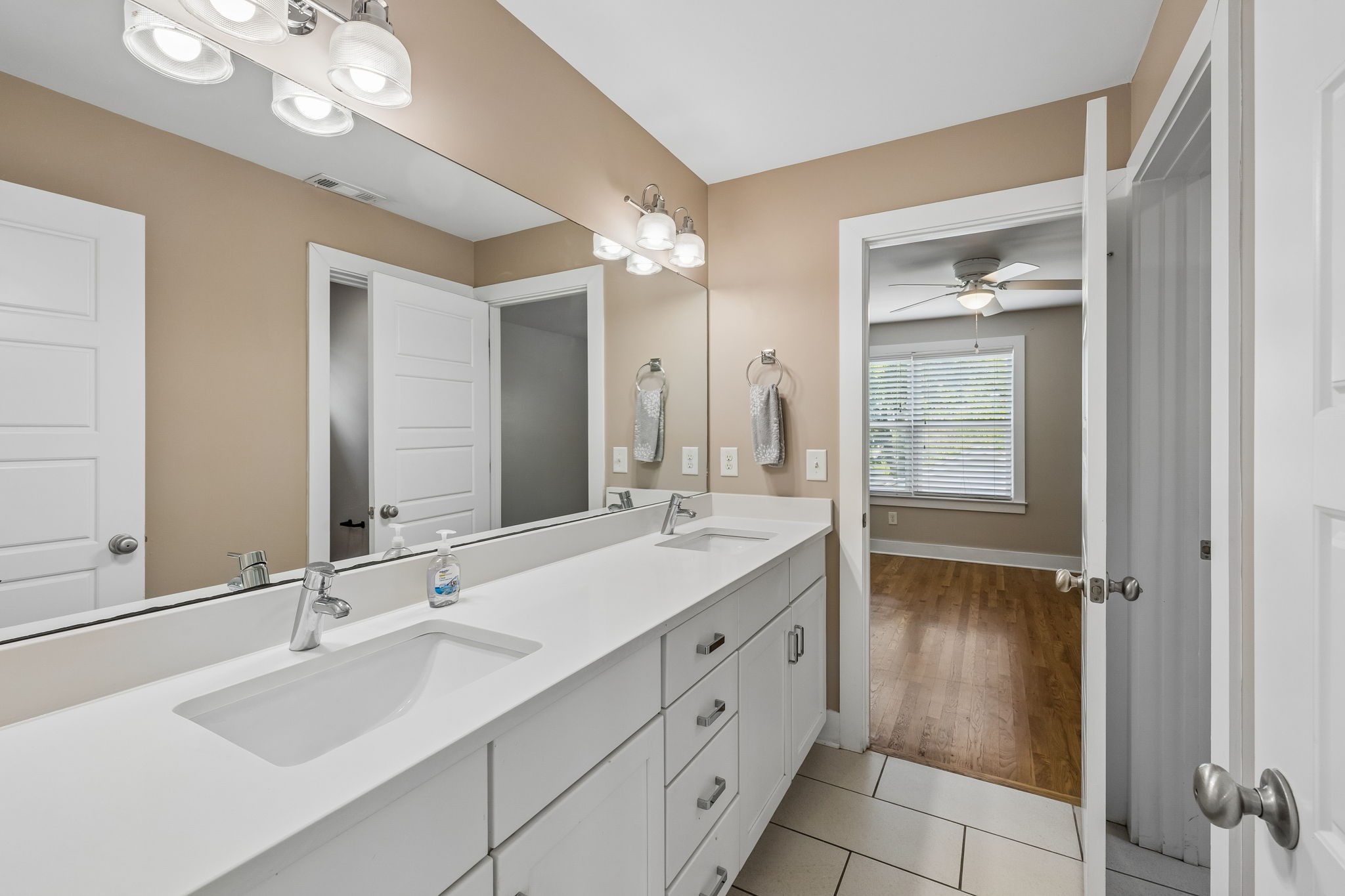 6010 Morrow Rd Unit: A