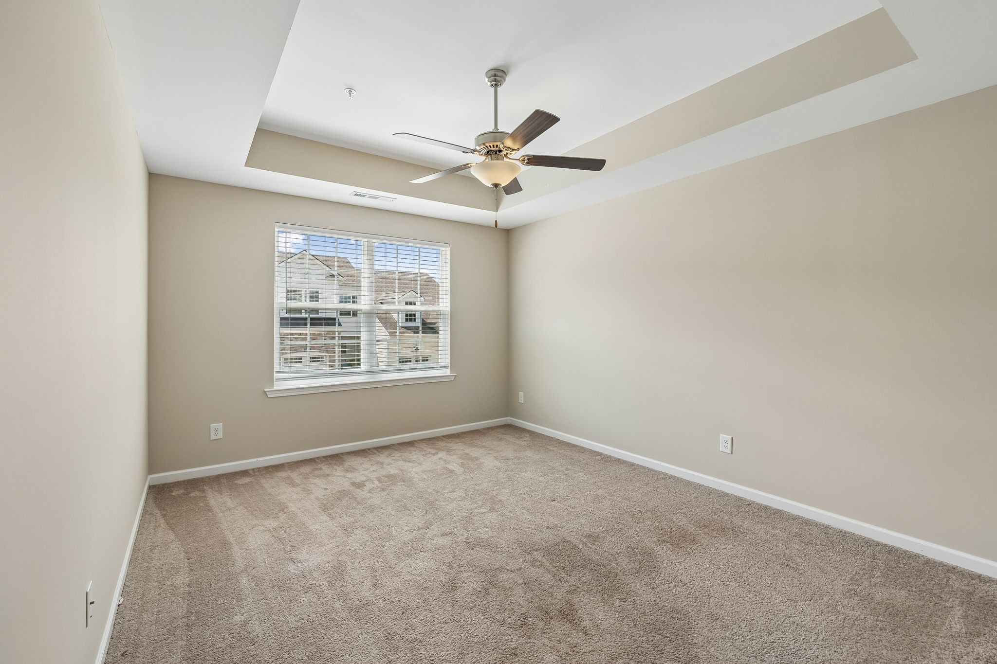 112 Bergen Dr
