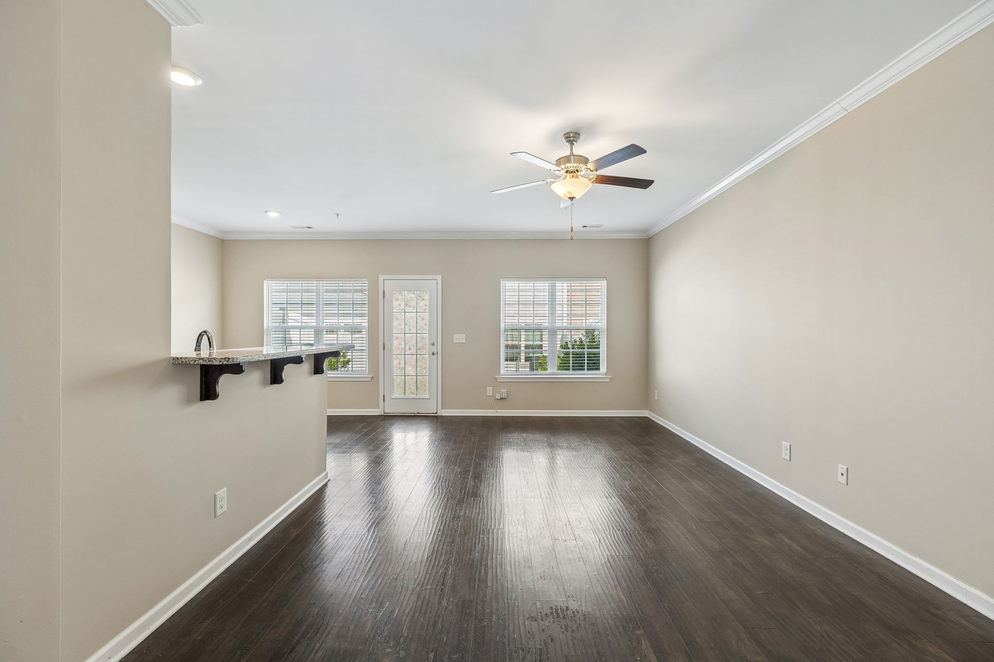 112 Bergen Dr
