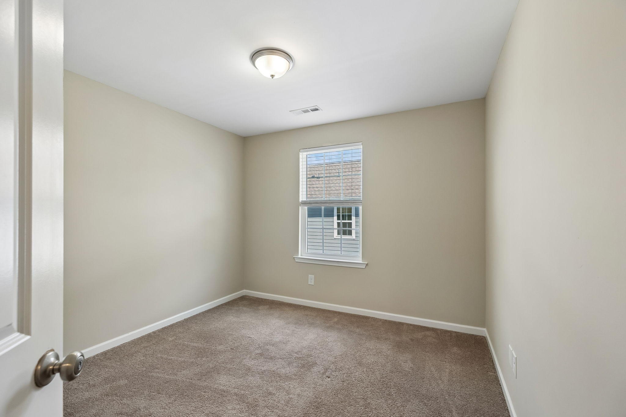 112 Bergen Dr