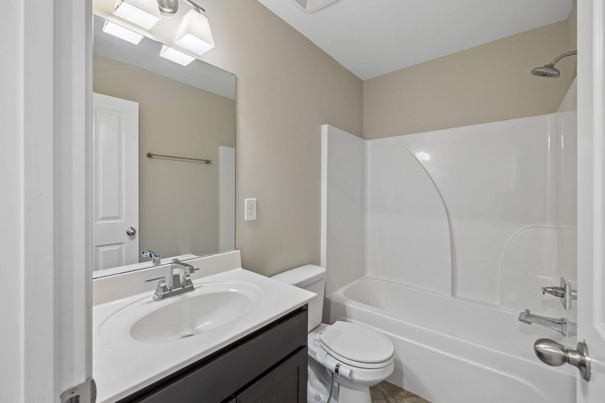 112 Bergen Dr