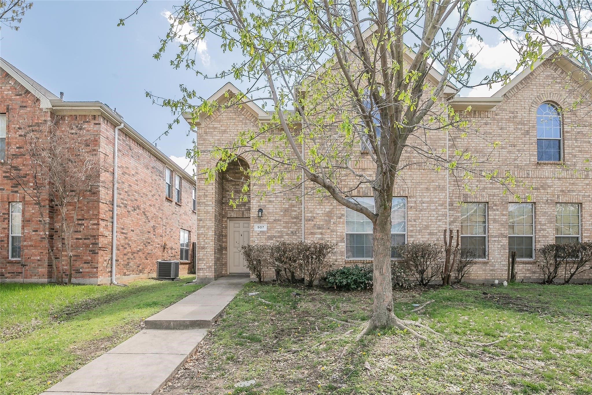 907 Jamie Drive