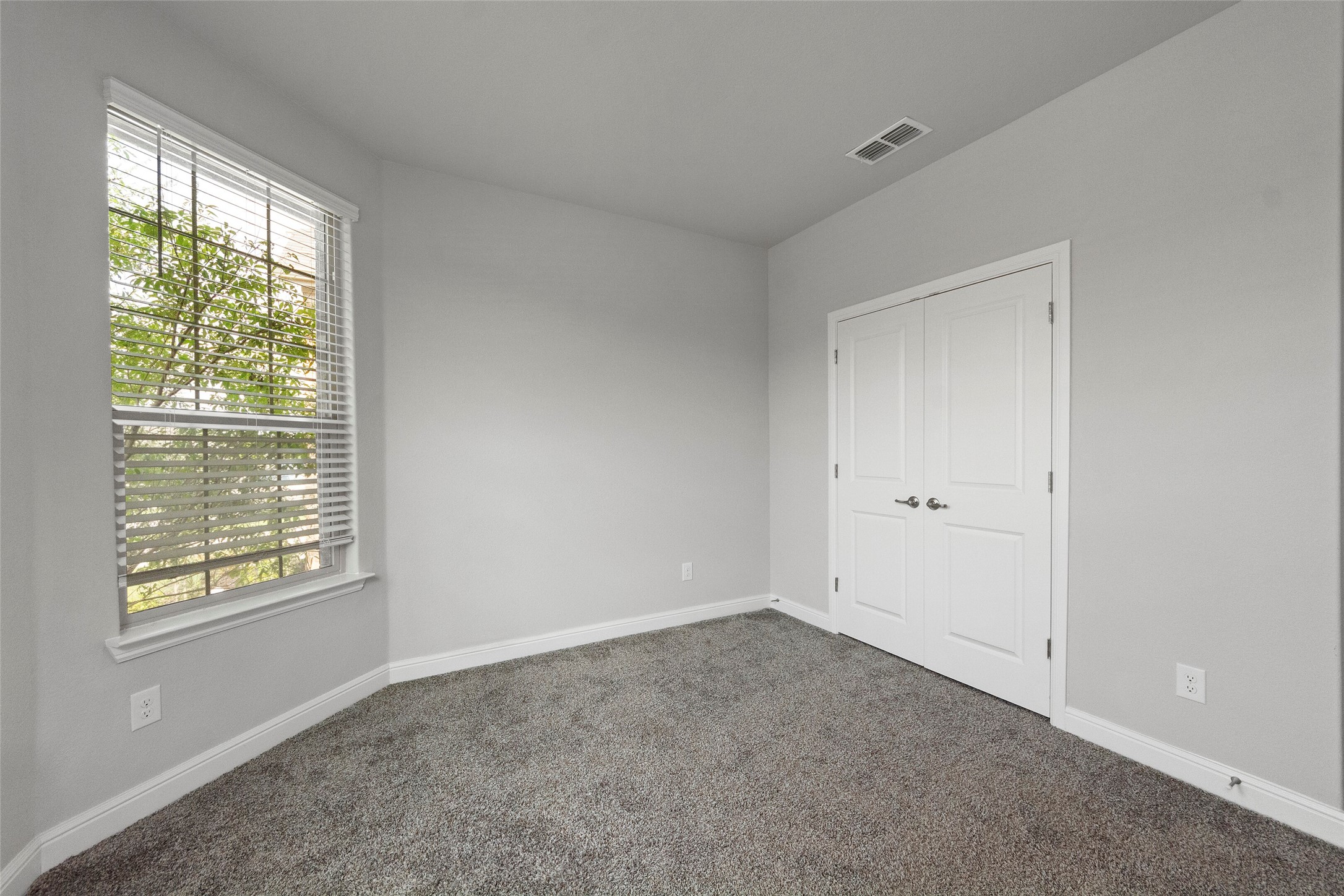 245 Oldcastle Way