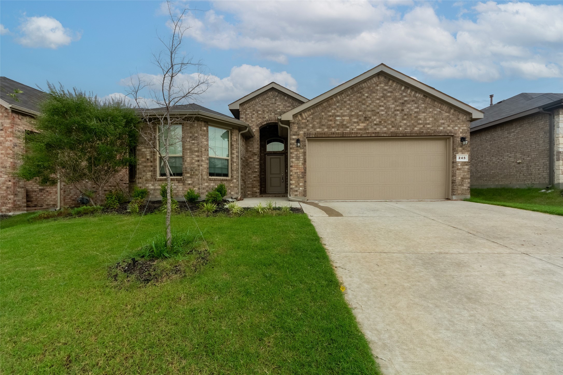 245 Oldcastle Way