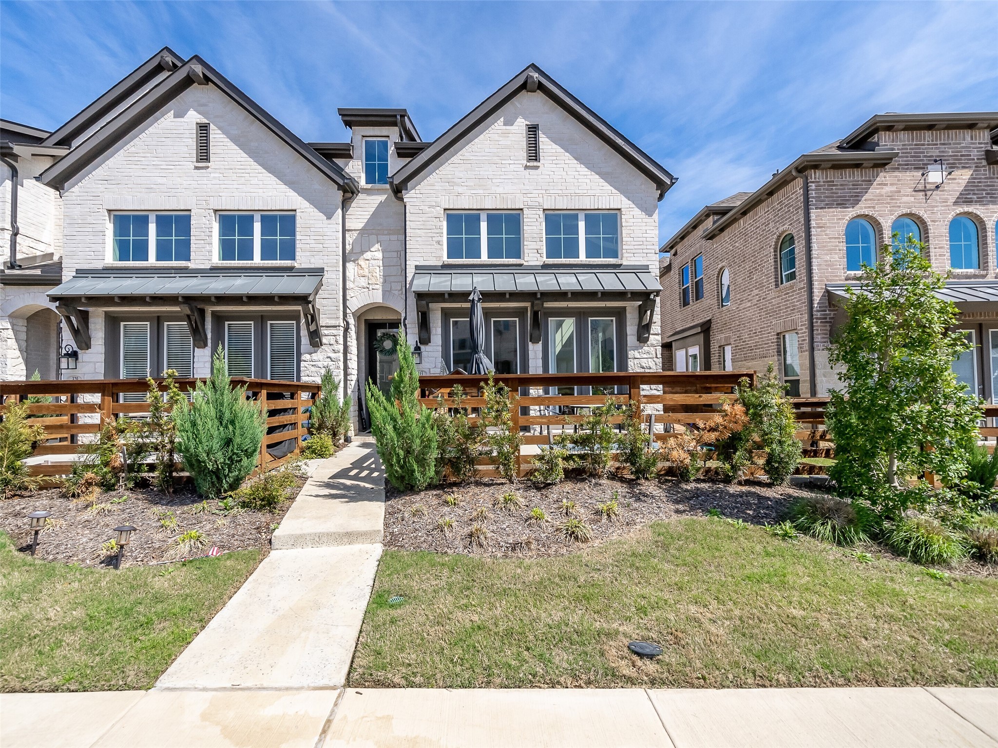333 Blue Creek Cove
