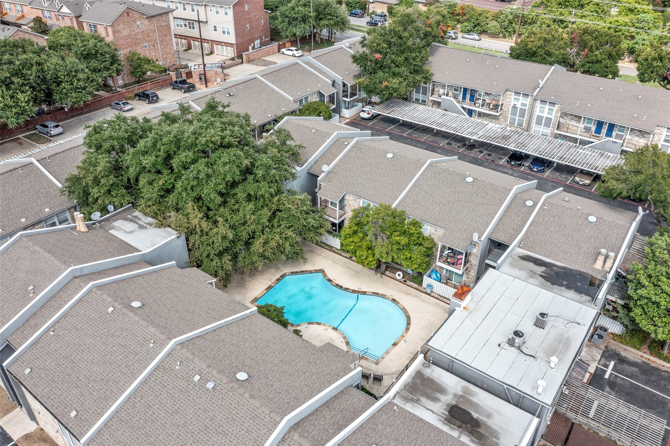 5111 Skillman Street 225