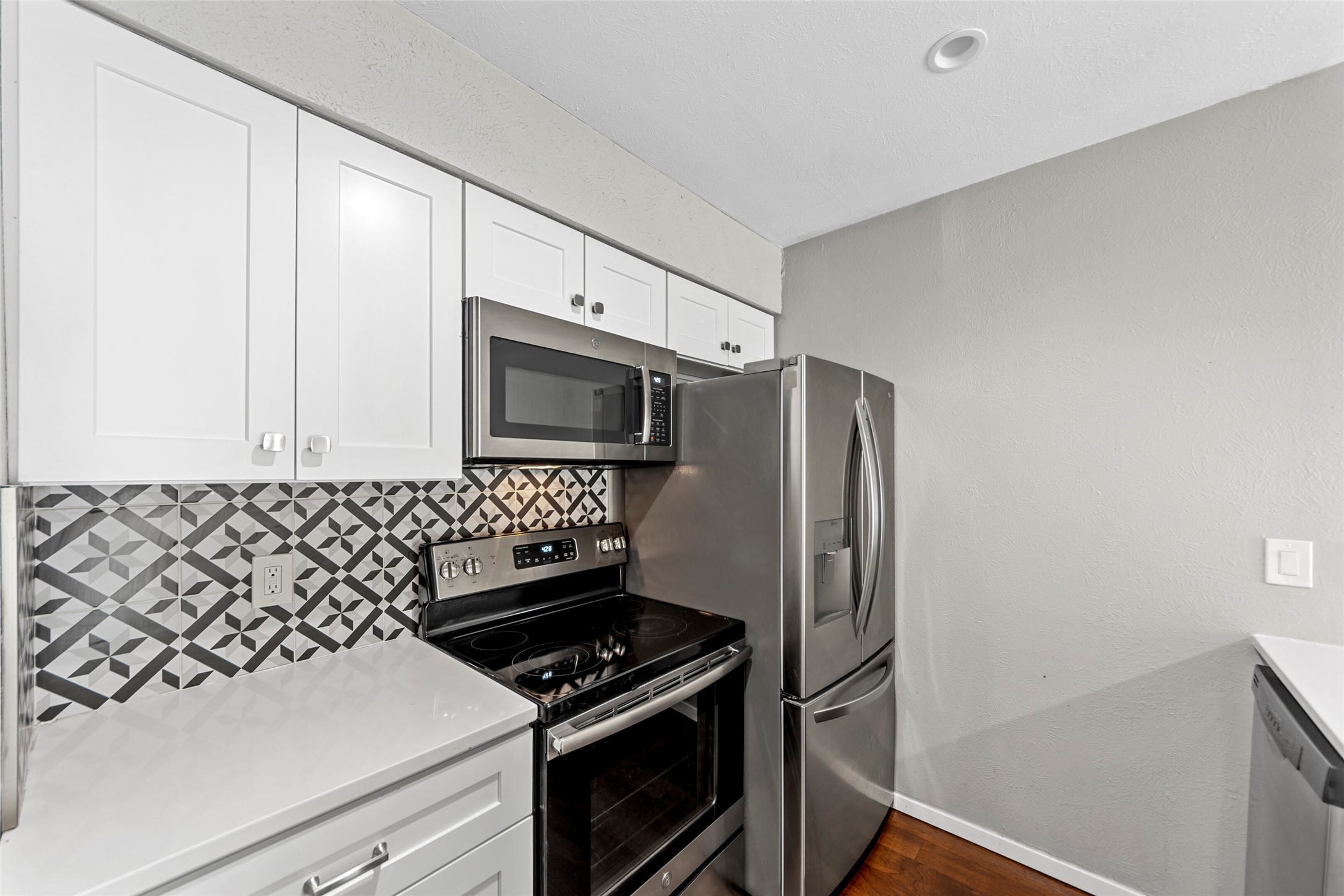 5111 Skillman Street 225