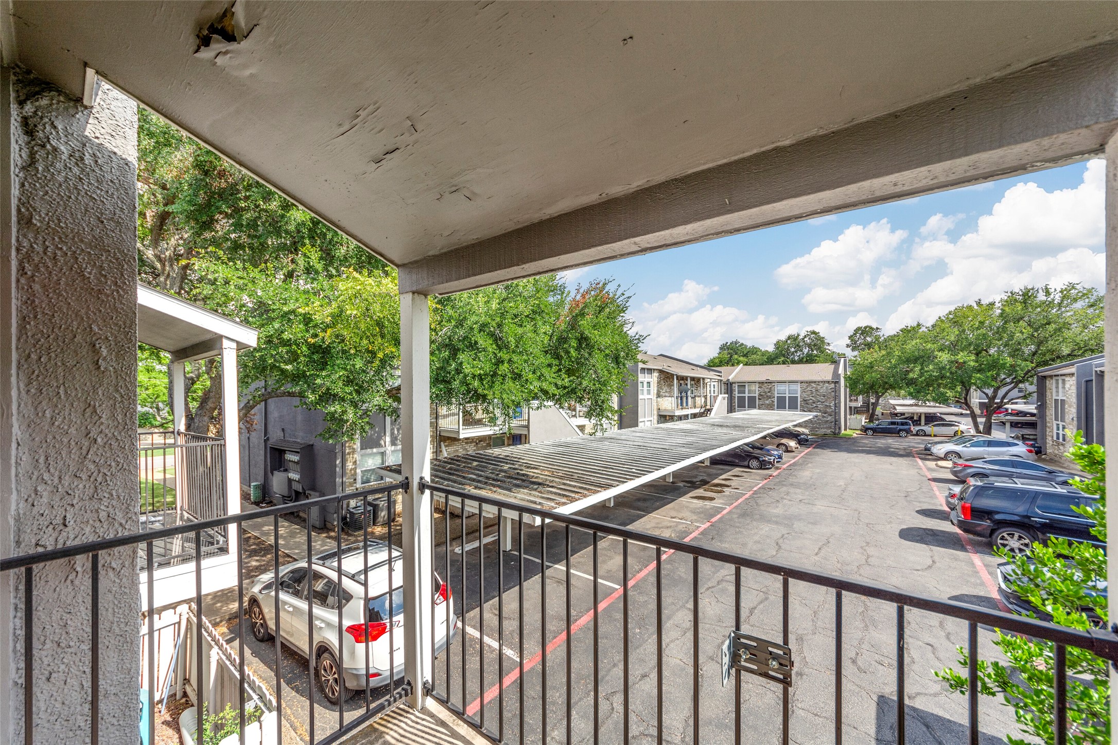 5111 Skillman Street 225