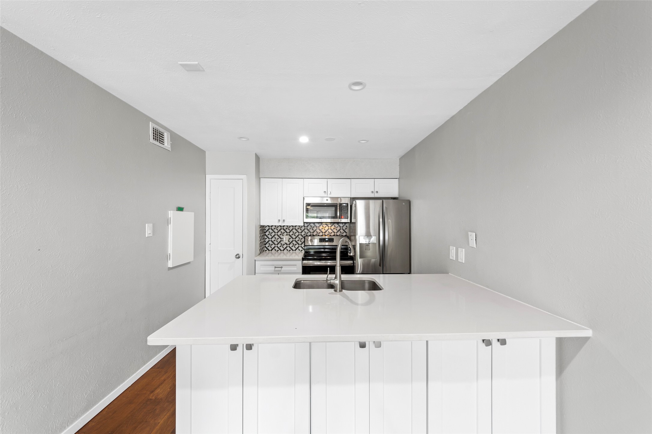 5111 Skillman Street 225