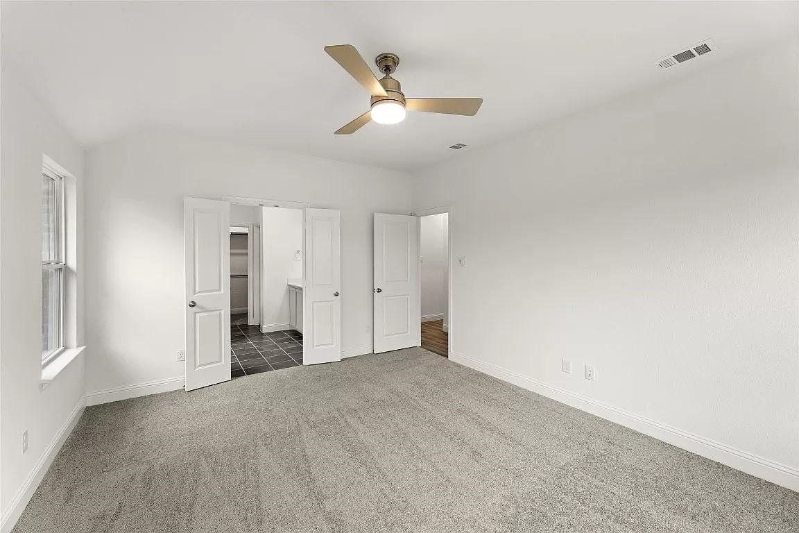 4003 Rain Lily Bend