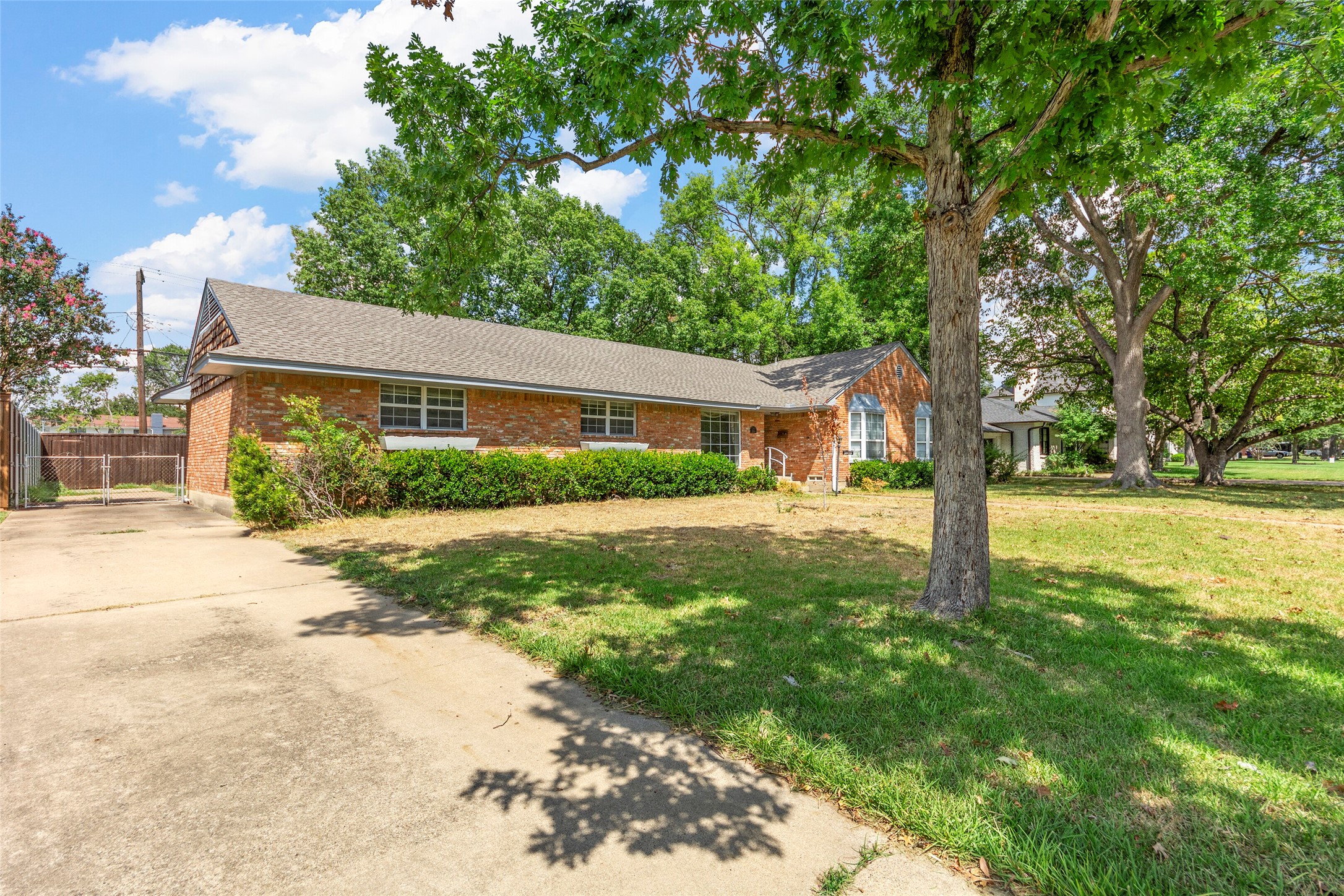 3009 Primrose Lane