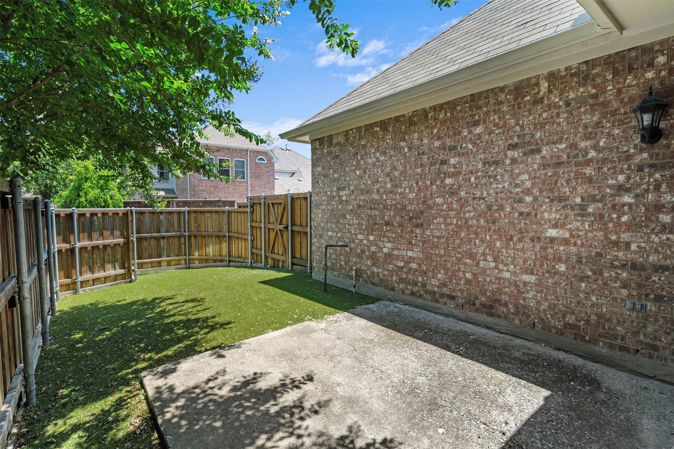 7446 Danbridge Lane