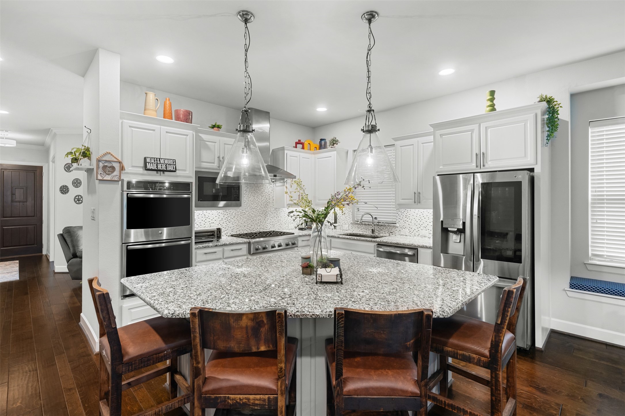 1401 Birds Fort Trail