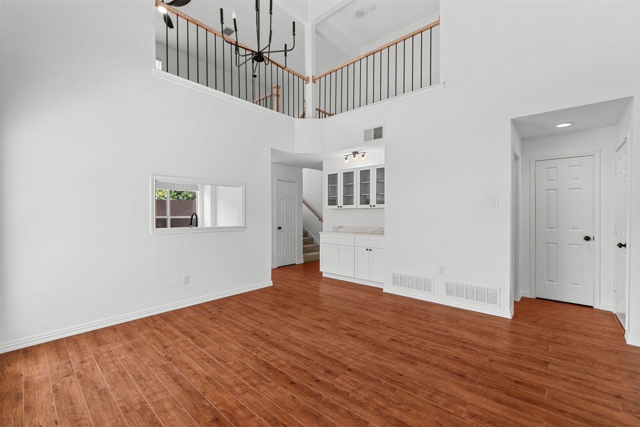 4709 Thorntree Drive