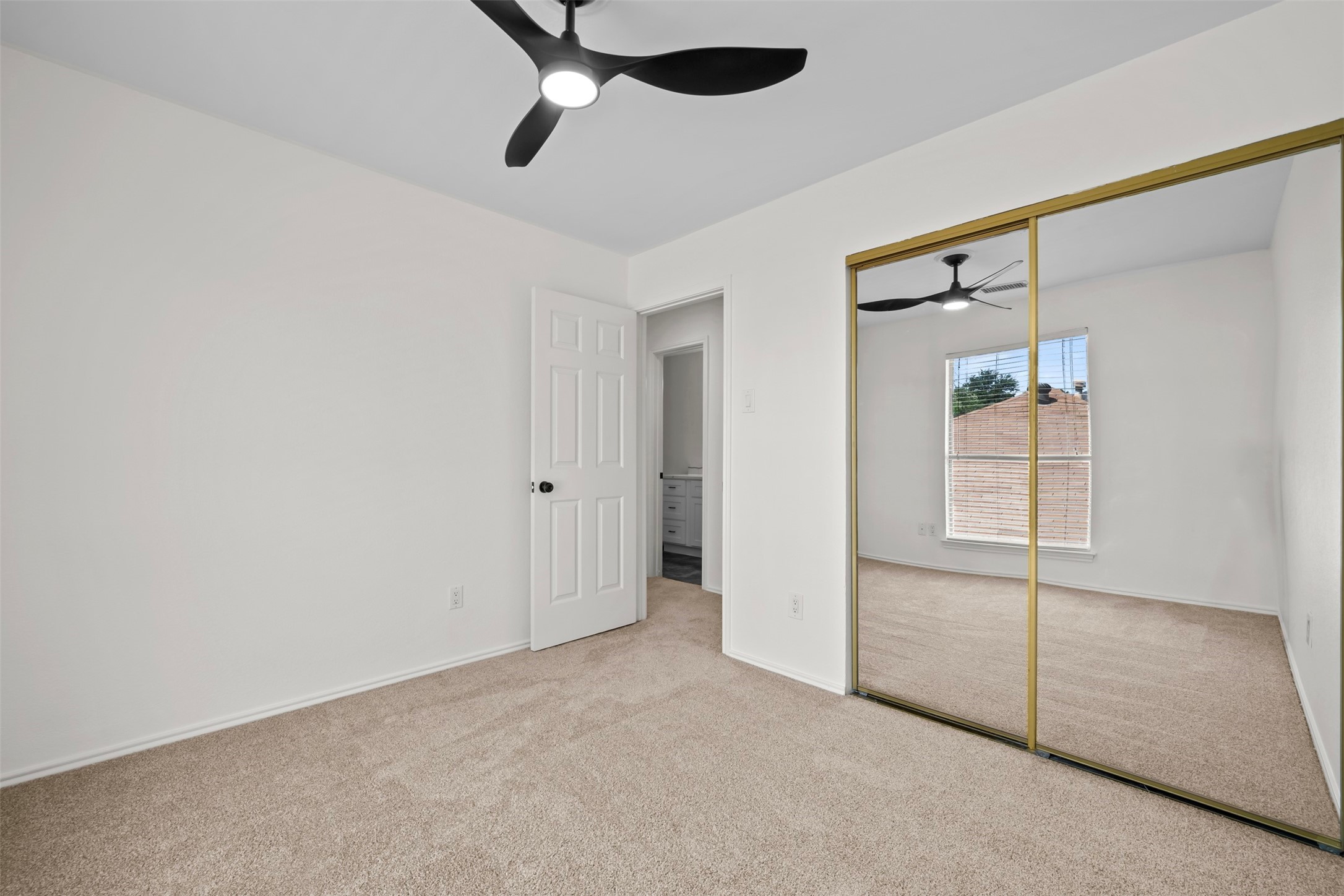 4709 Thorntree Drive