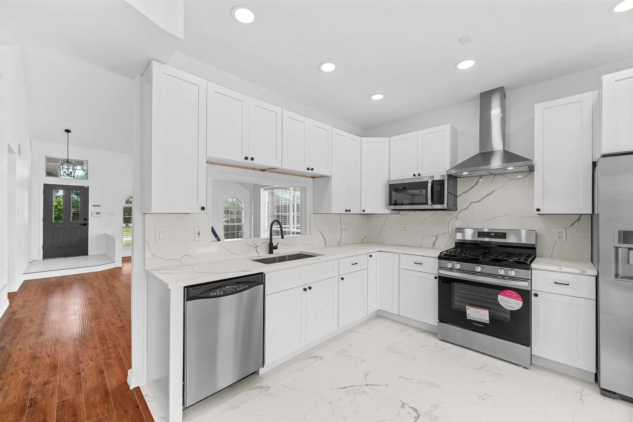 4709 Thorntree Drive